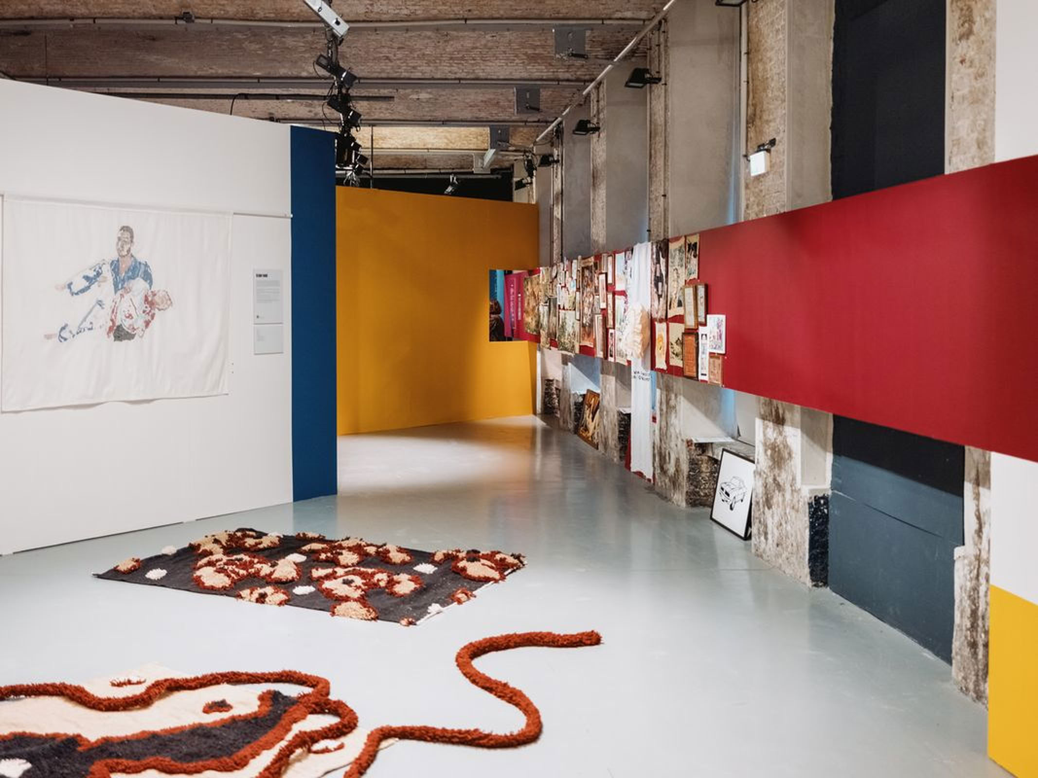 Broder Déborder - Exposition - 14 mars 2024 - Maison Folie de Wazemmes - Lille — At the Maison Folie Wazemmes, filmmaker Dominique Cabrera showcases a collective exhibition \Broder Déborder - Women… - Image 10