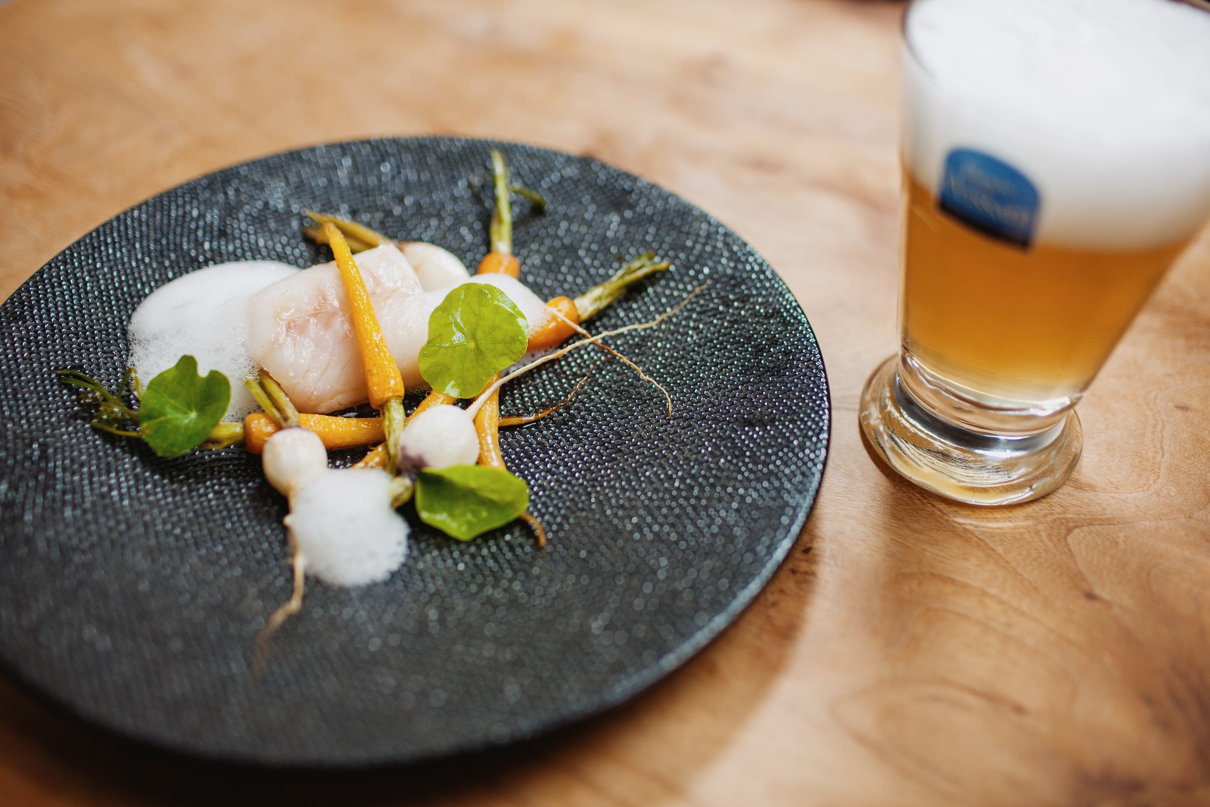Culinary photography: Florent Ladeyn - Auberge du Vert Mont - Boeschepe. Auberge du Vert Mont in Boeschepe, led by Chef Florent Ladeyn, is a culinary gem. It's known for its… - Image 7