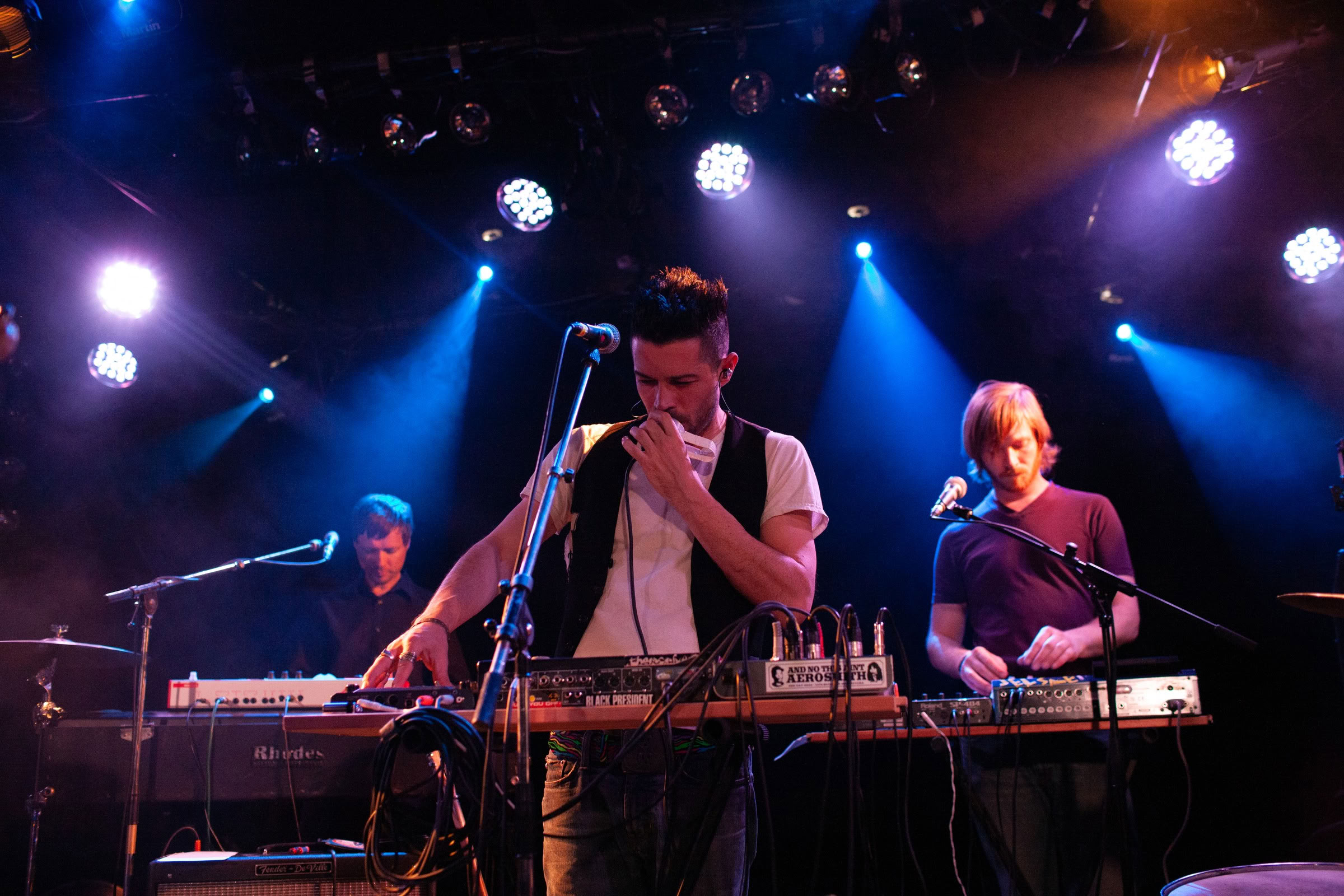 Concert photography — of 13&God — at L'Aeronef - Lille — (2011) - Image 19
