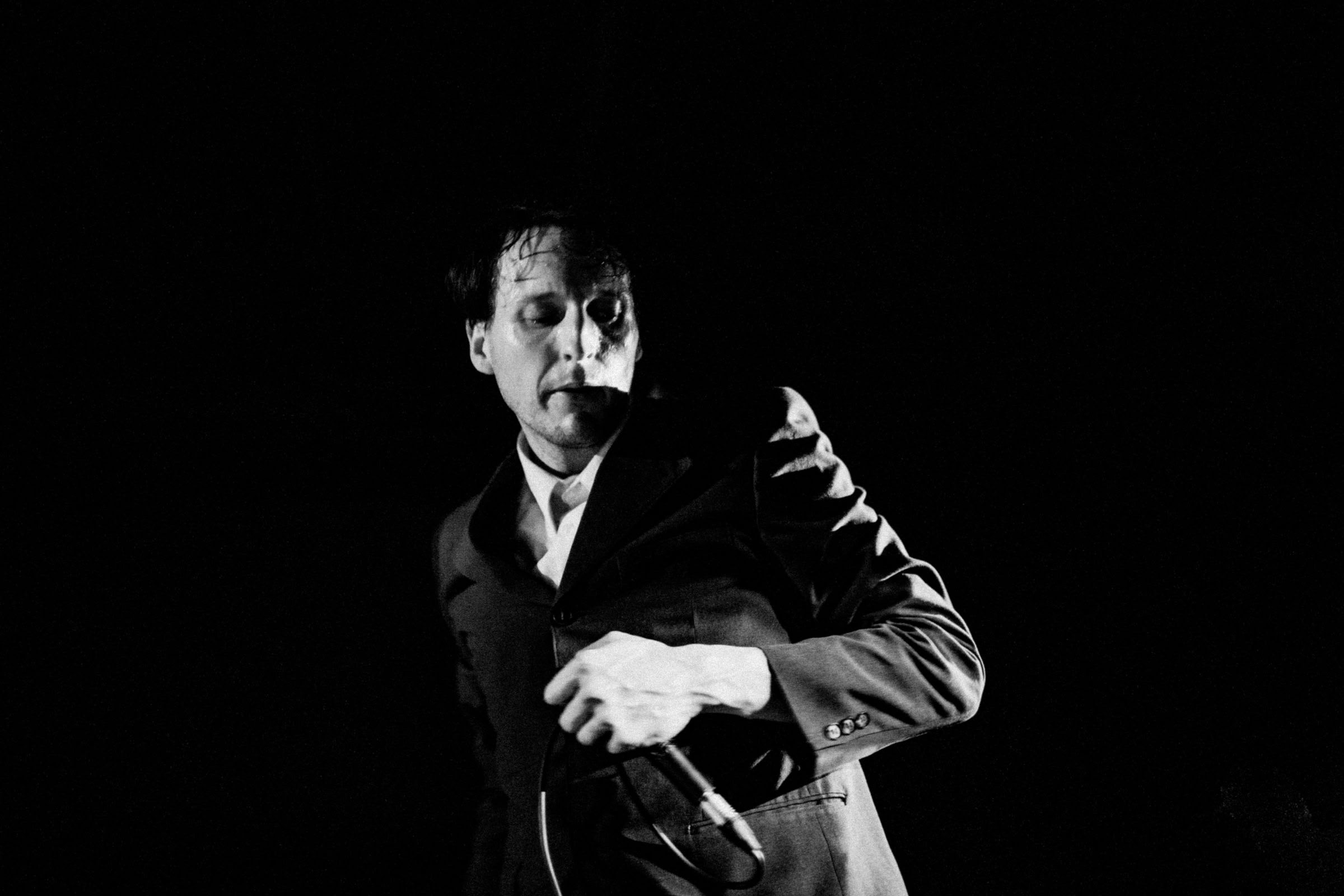 Concert photography — of 31Knots — at L'Aeronef - Lille — (2009) - Image 14