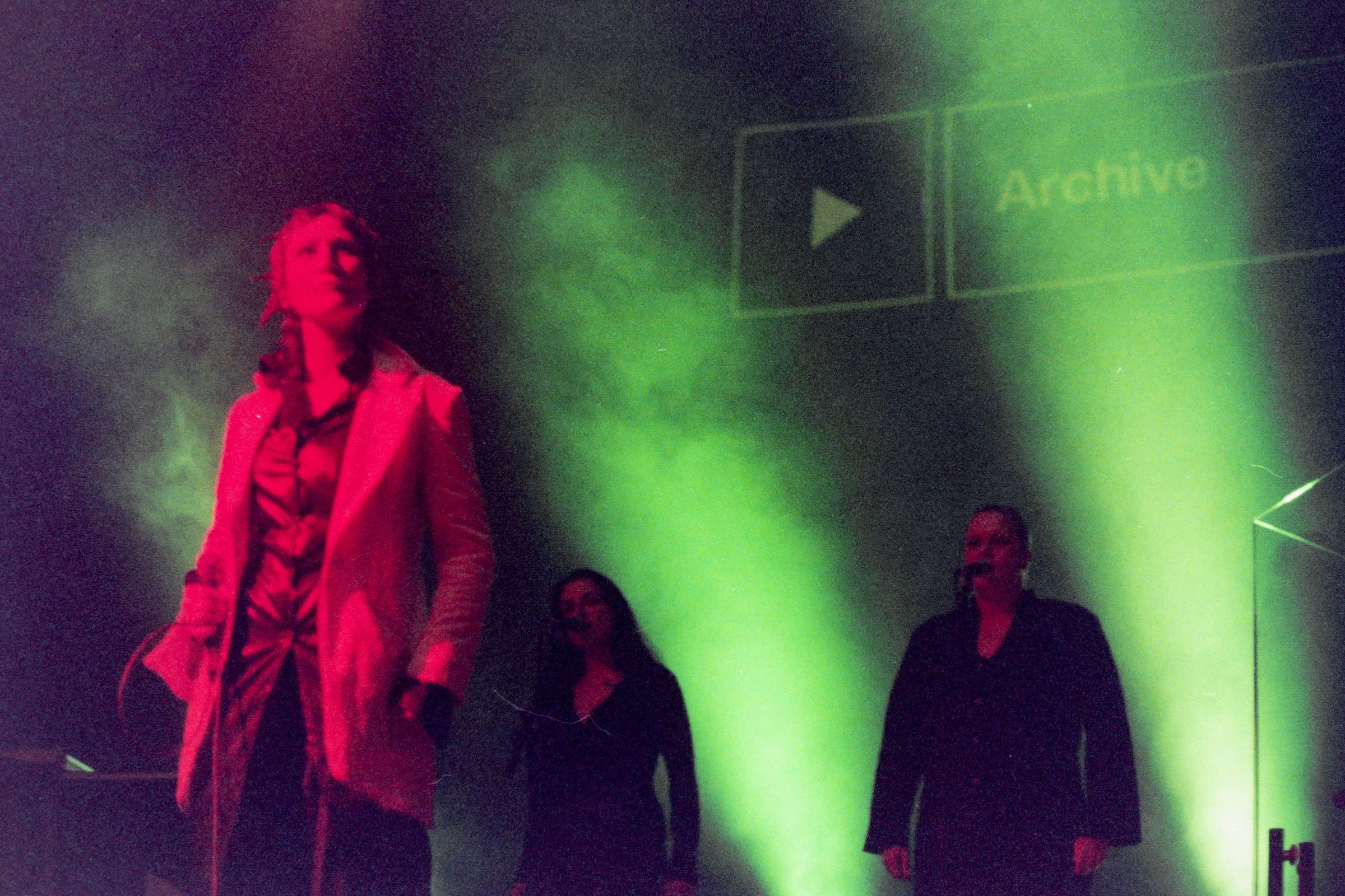 Concert photography — of Archive — at L'Aéronef - Lille — (1999) - Image 7