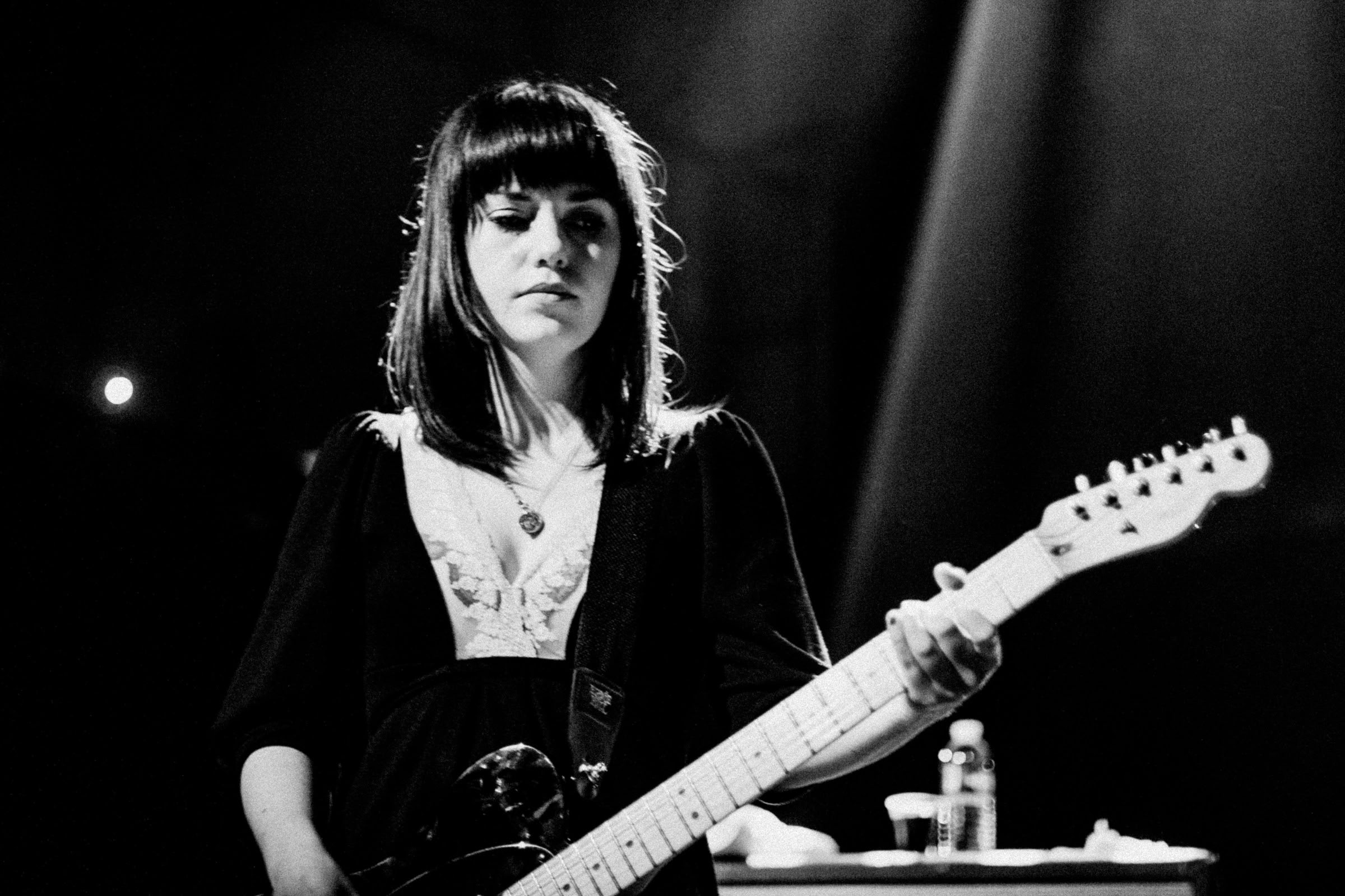 Concert photography — of Blood Red Shoes — at Le Grand Mix - Tourcoing — (2008) - Image 2