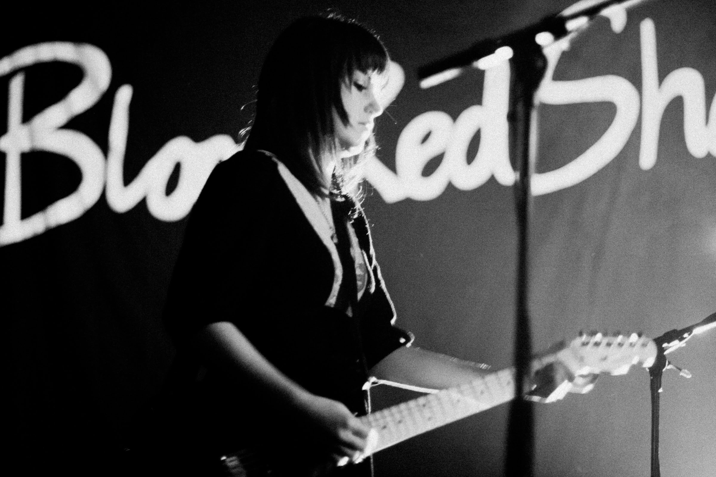 Concert photography — of Blood Red Shoes — at Le Grand Mix - Tourcoing — (2008) - Image 6