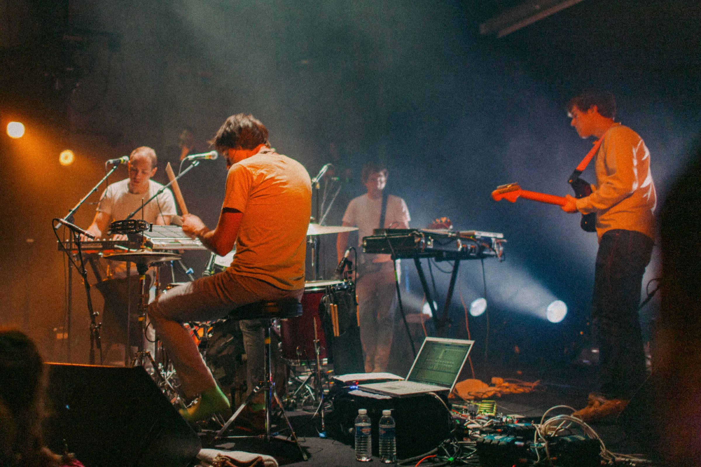 Concert photography — of Caribou — at Le Grand Mix - Tourcoing — (2010) - Image 2