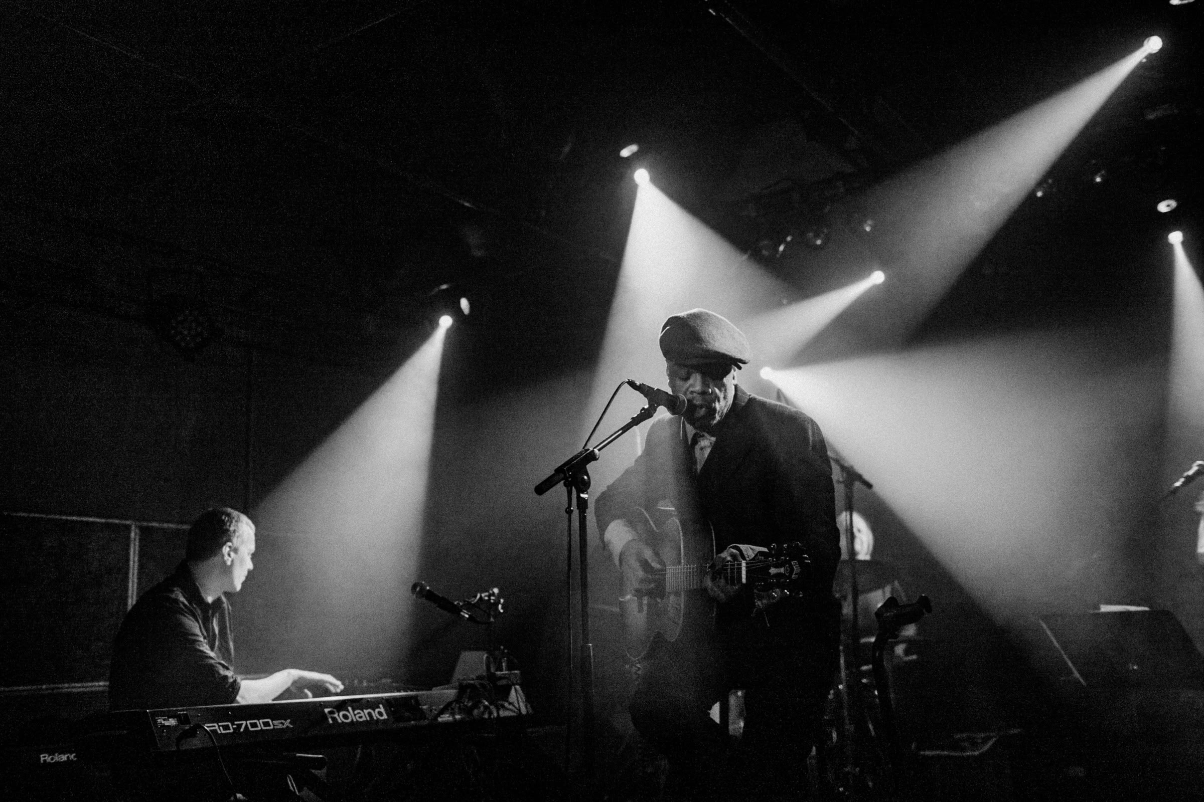 Concert photography — of Chocolate Genius — at L'Aeronef - Lille — (2011) - Image 1