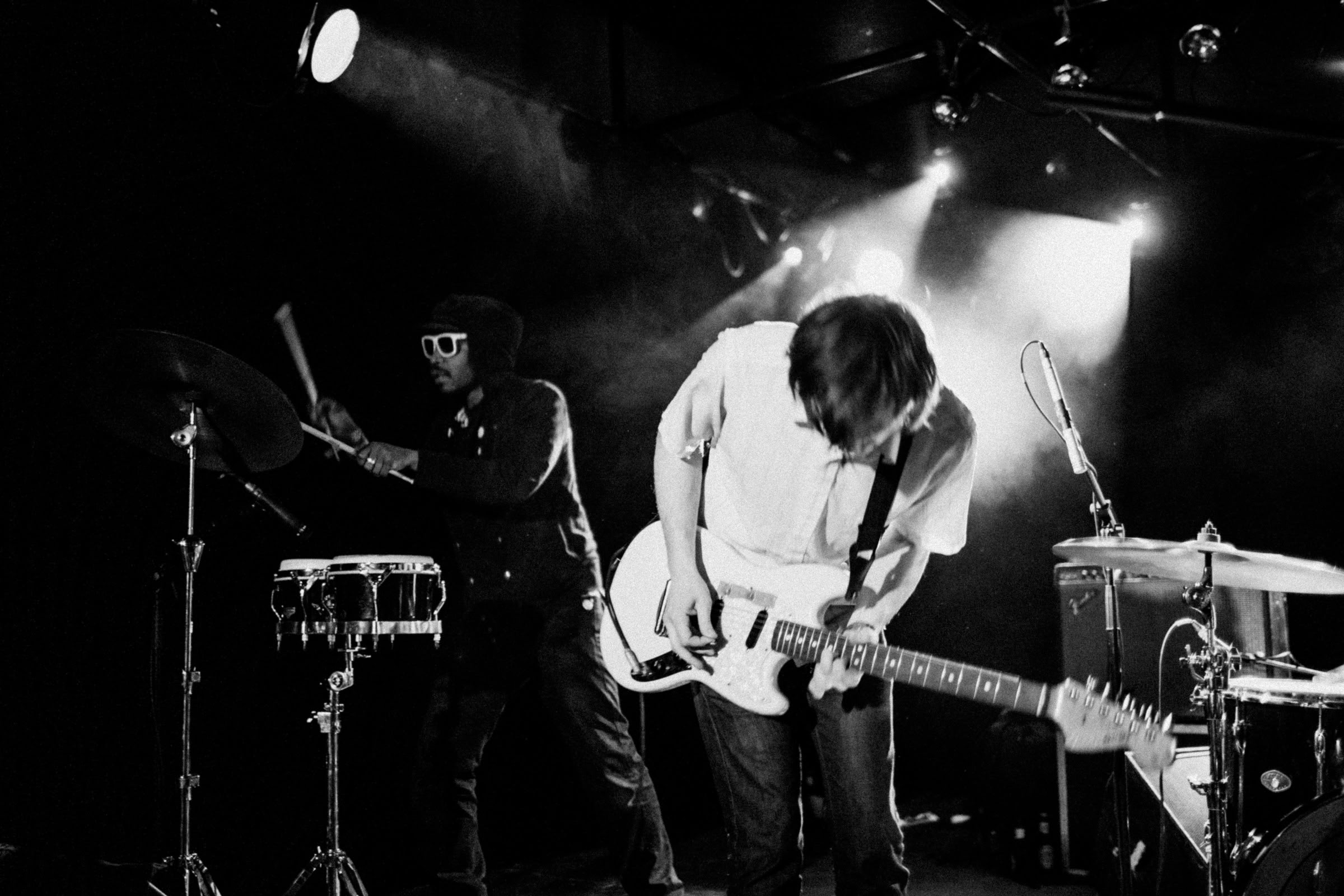Concert photography — of Crystal Antlers — at L'Aeronef - Lille — (2009) - Image 11