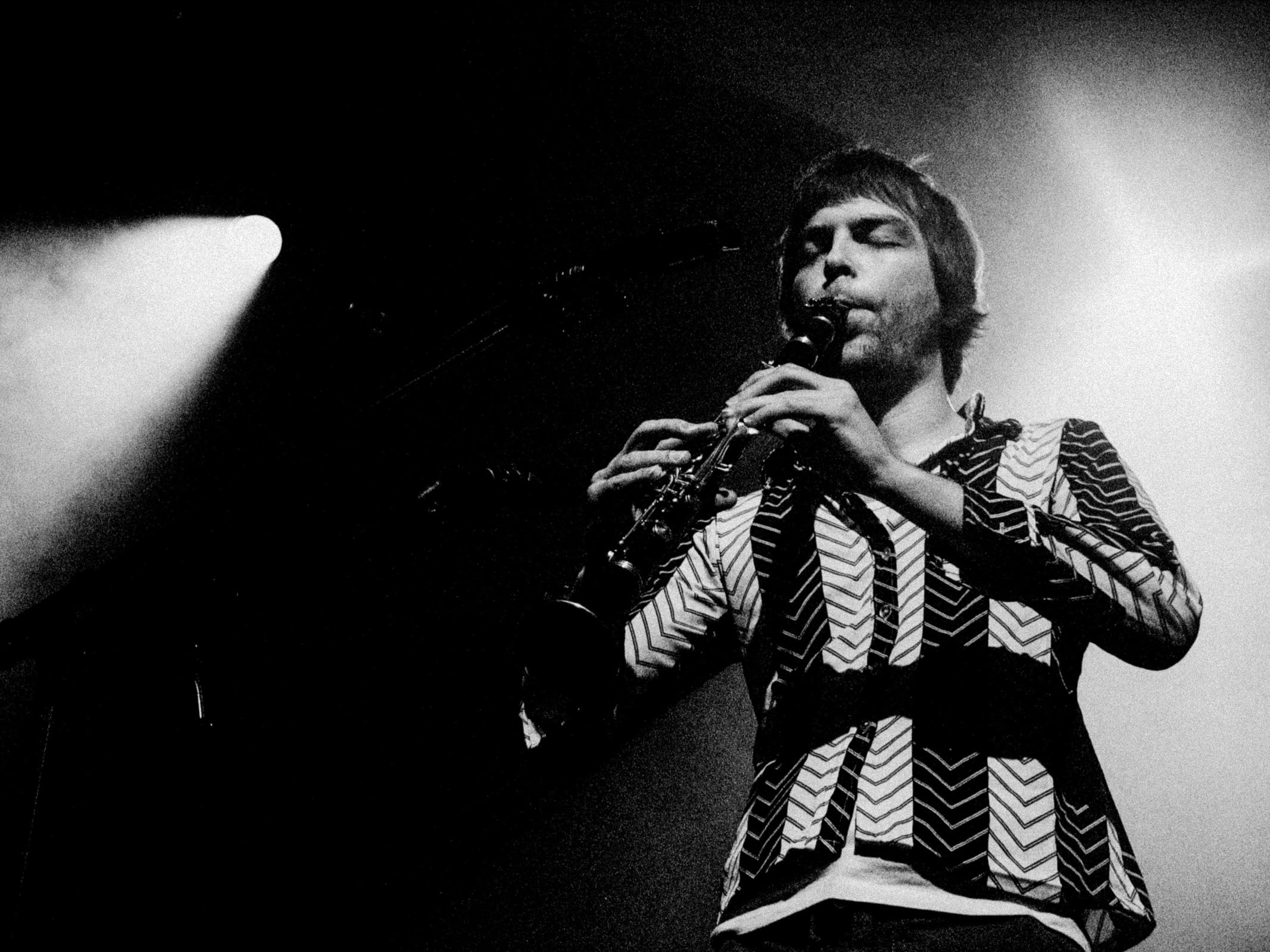 Concert photography — of DAAU — at 1er April 2004 - Le Splendid - Lille — (2023) - Image 4