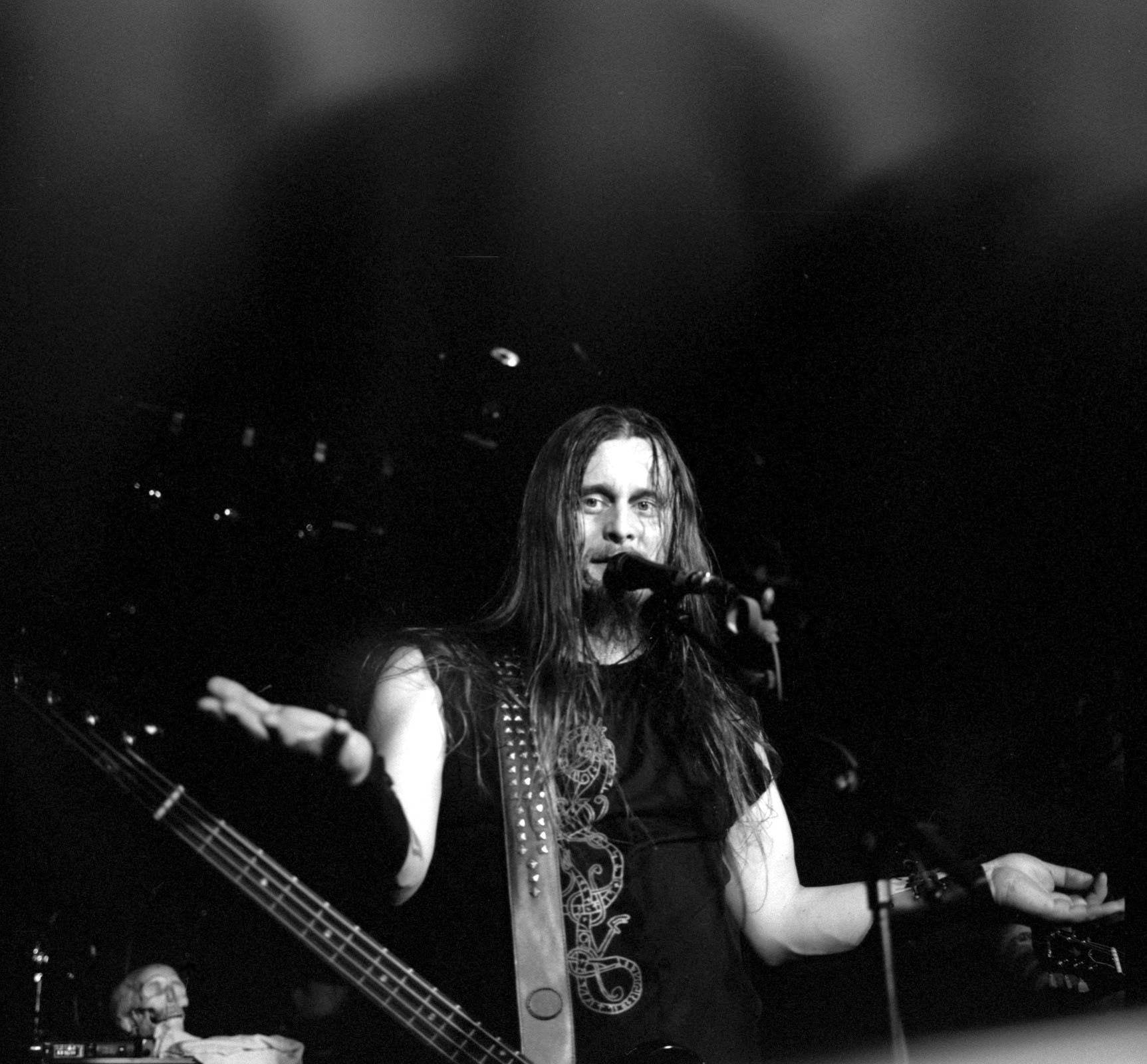 Concert photography — of Enslaved — at L'Aeronef - Lille — (2011)