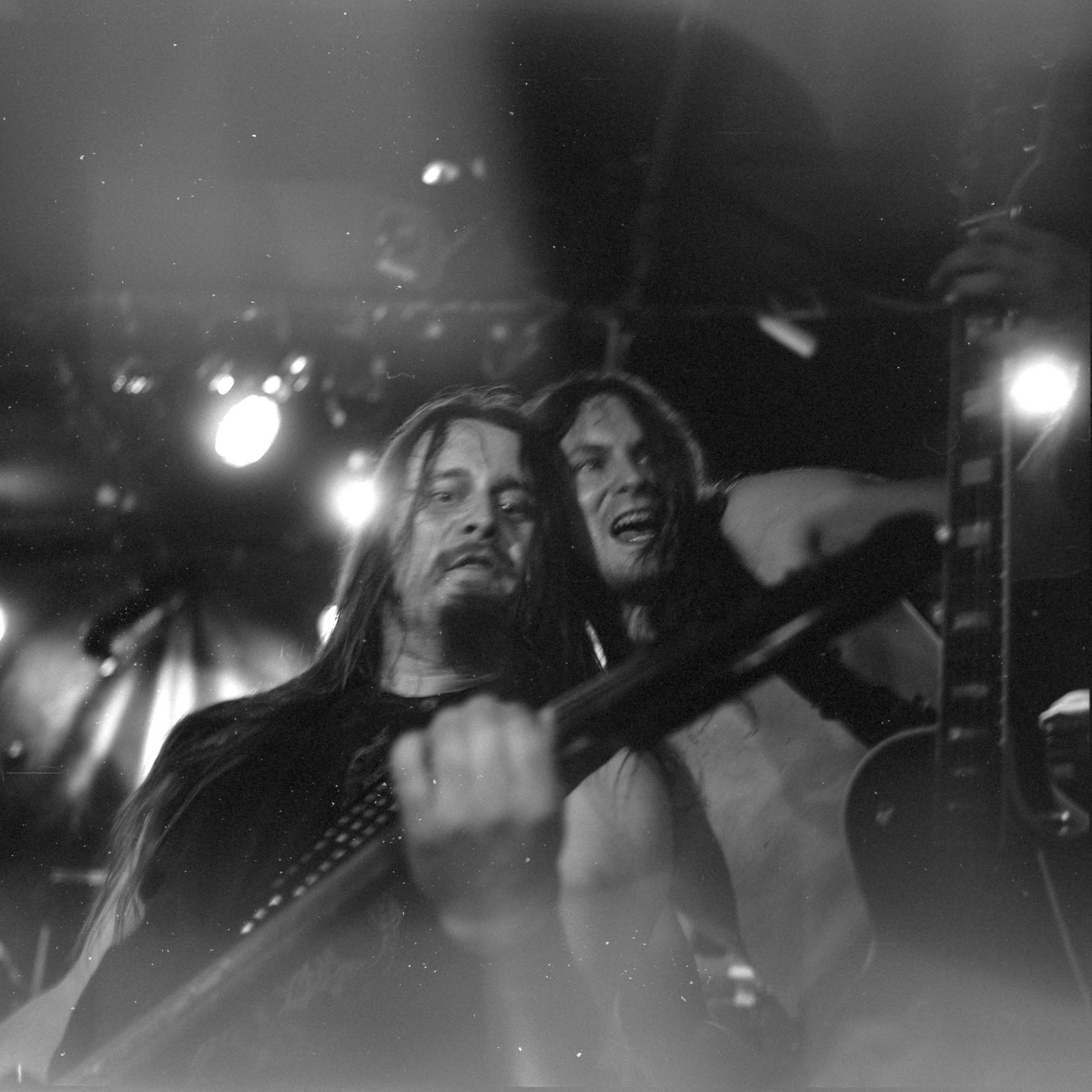 Concert photography — of Enslaved — at L'Aeronef - Lille — (2011) - Image 4