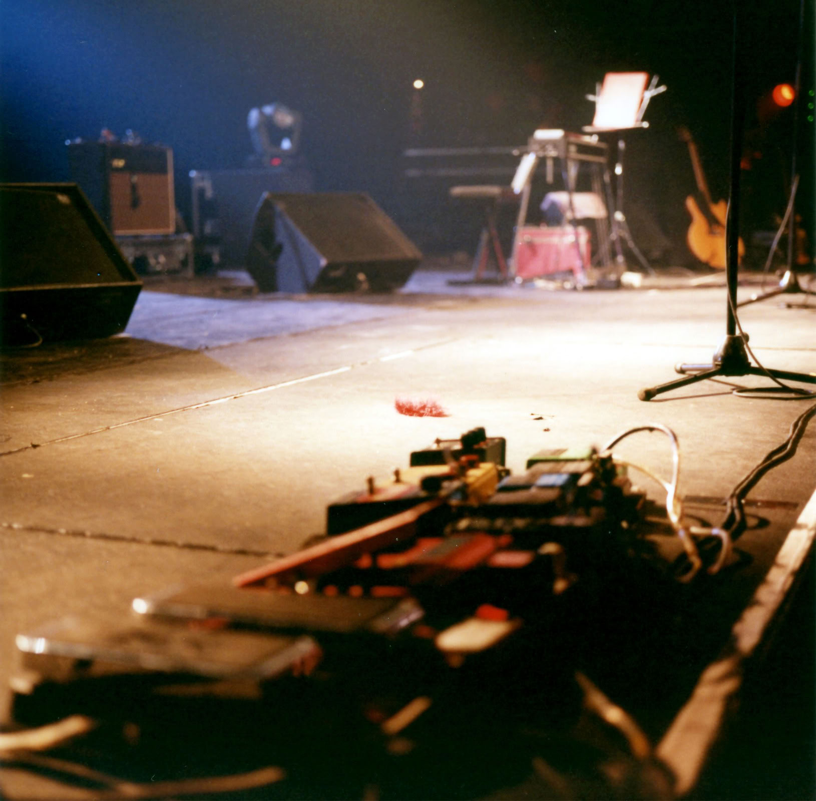 Concert photography — of Frank Black and the Catholics — at L'Aeronef - Lille — (2001) - Image 3