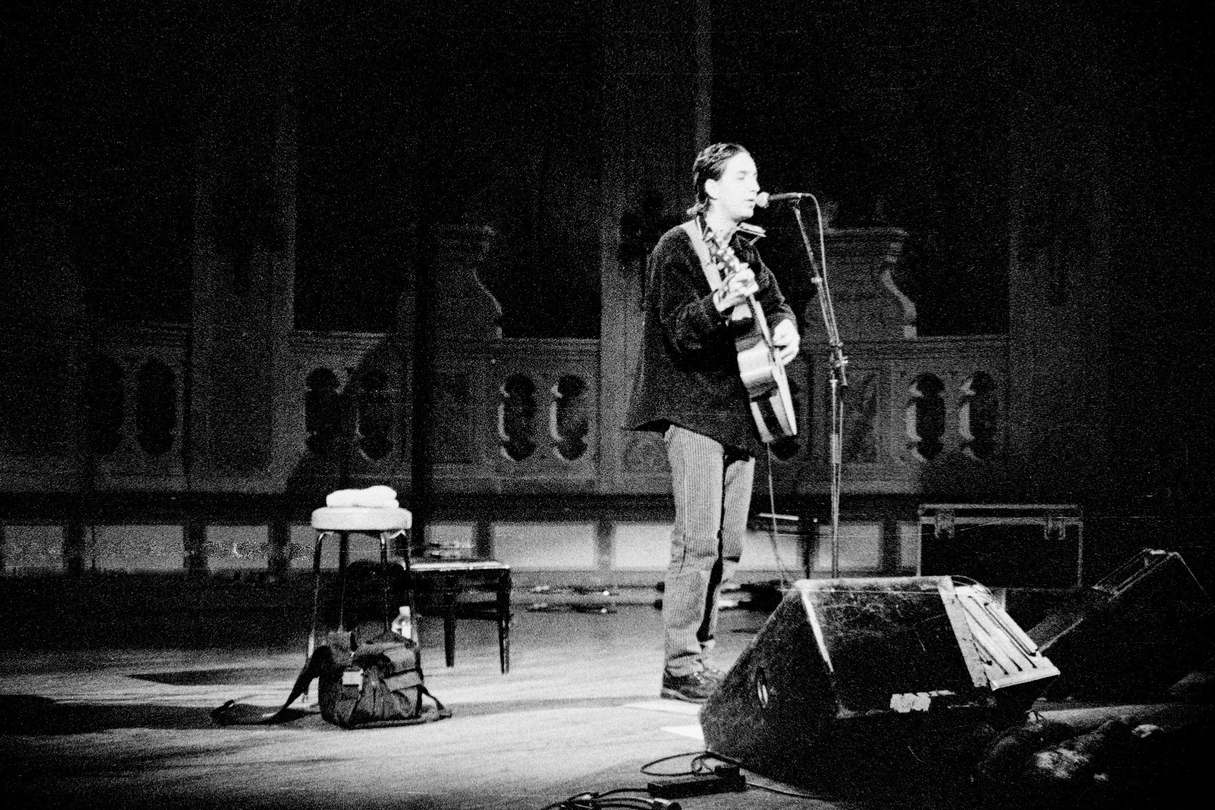 Concert photography — of Joseph Arthur — at Salle des Concerts - Arras — (1997) - Image 3