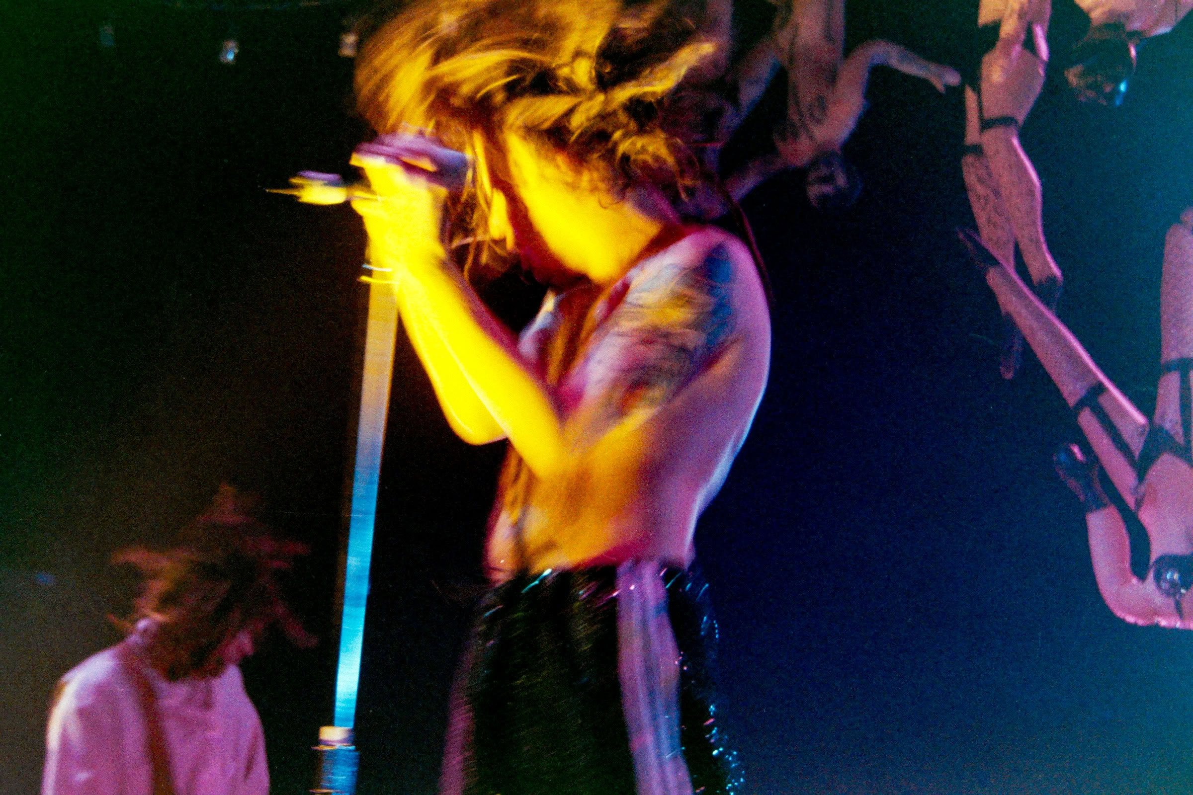 Concert photography — of Korn — at L'Aeronef - Lille — (1997) - Image 12