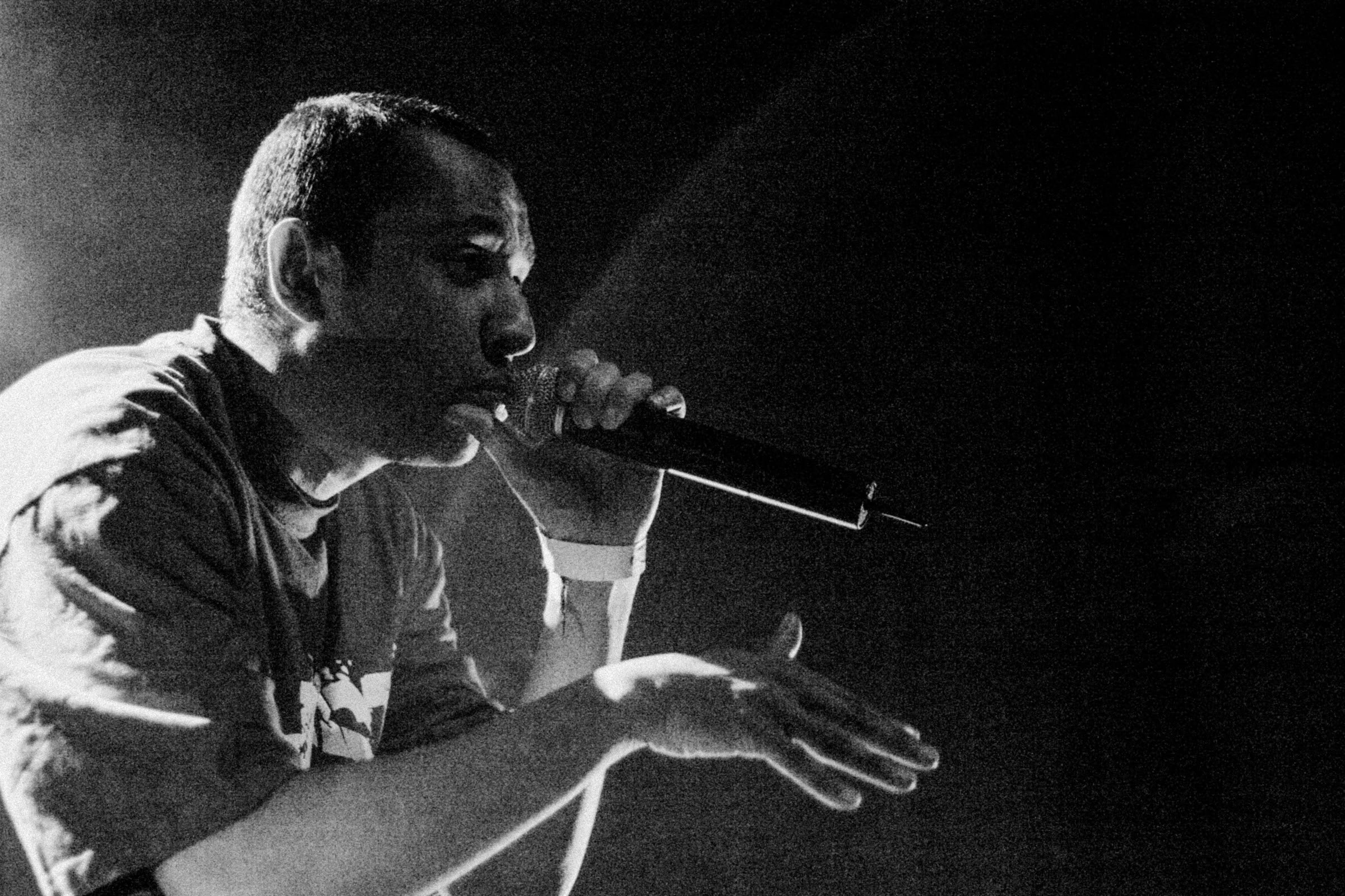 Concert photography — of La Rumeur — at Le Grand Mix - Tourcoing — (2005) - Image 12