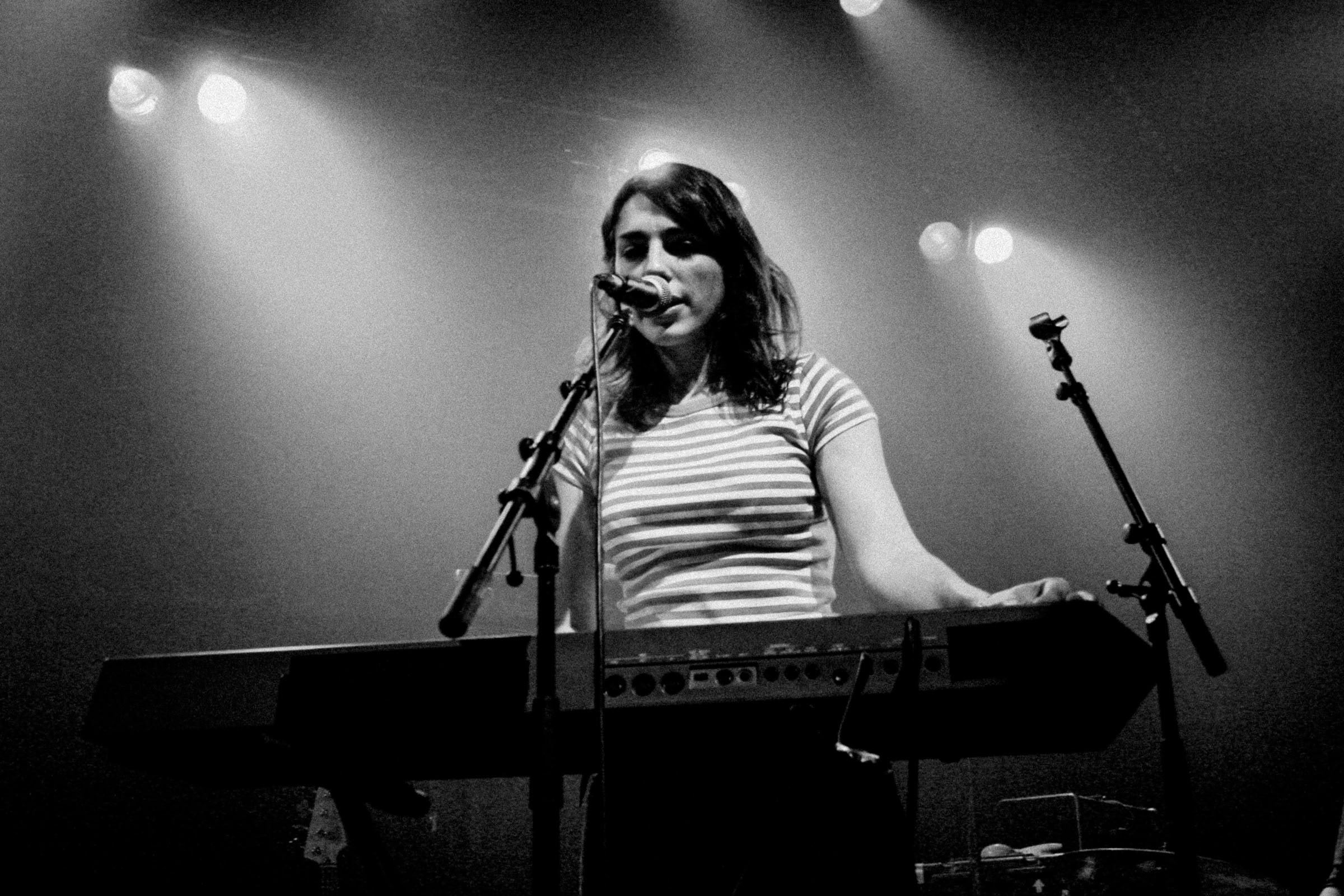 Concert photography — of Laetitia Shériff — at Le Grand Mix - Tourcoing — (2008) - Image 13