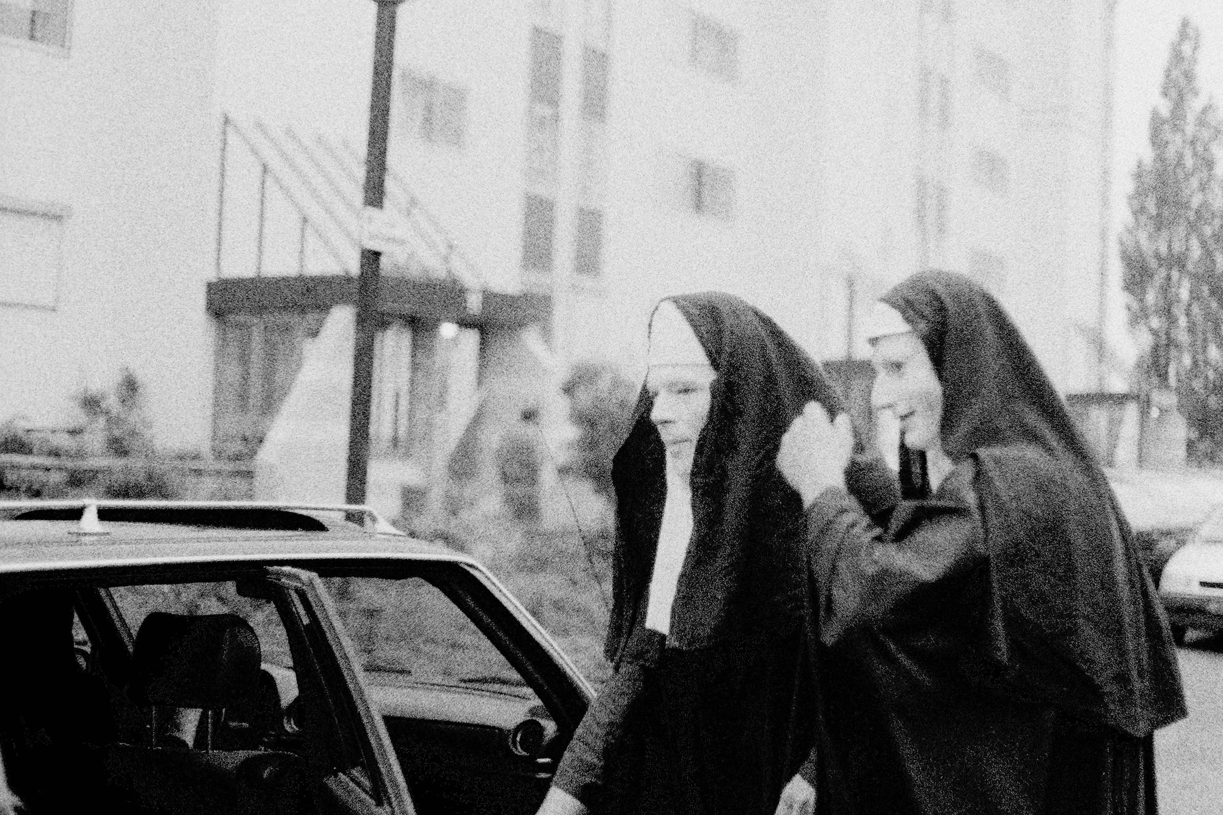 Concert photography — of Les Nonnes Troppos — at Le Pharos - Arras — (1996) - Image 7