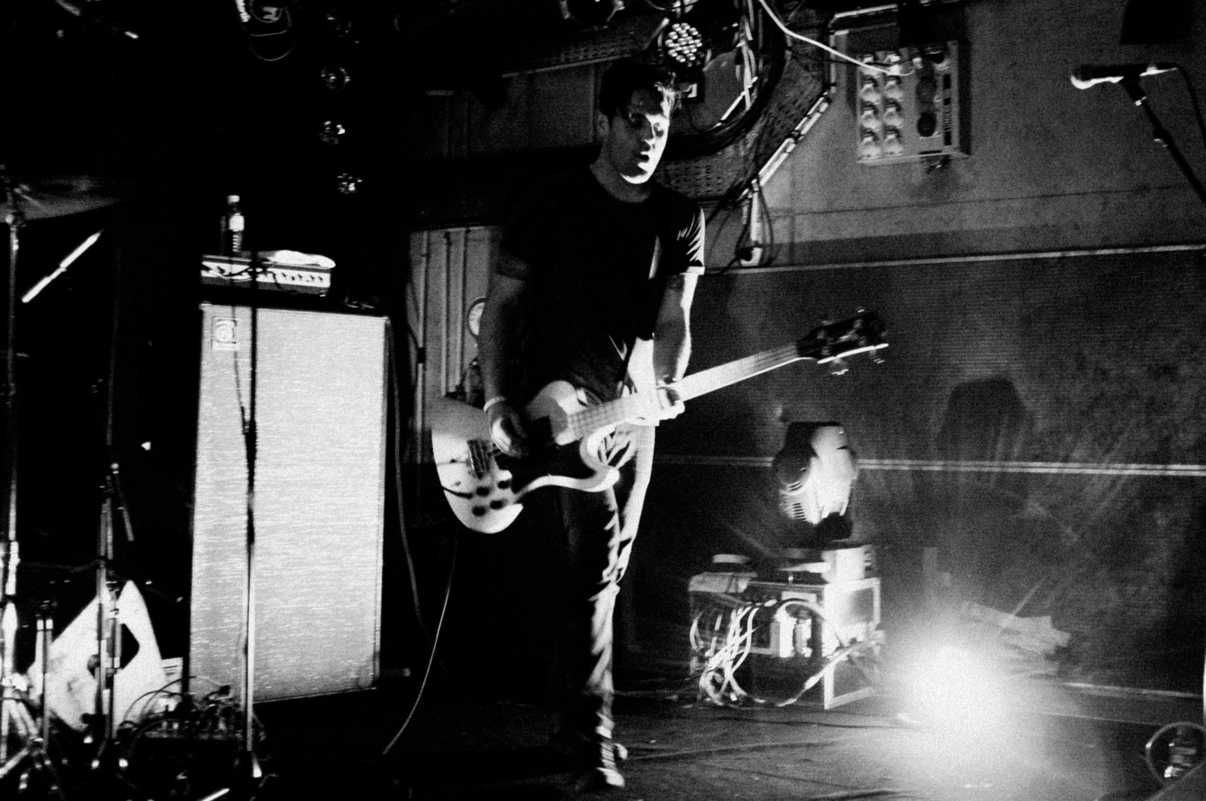 Concert photography — of Metz — at L'Aeronef - Lille — (2012) - Image 4