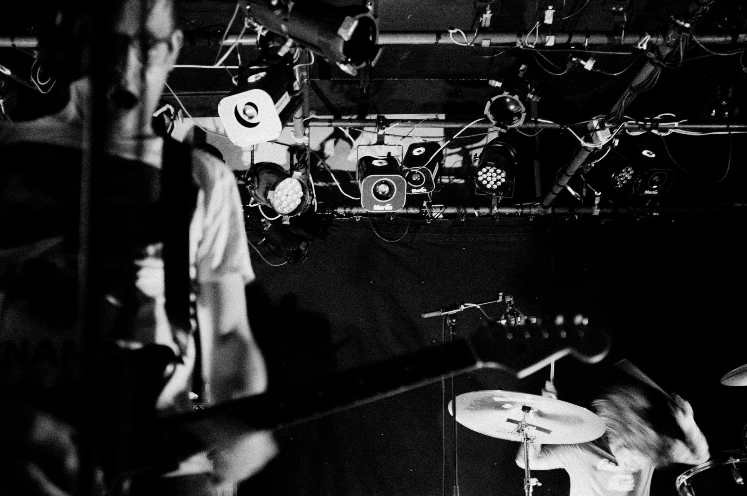 Concert photography — of Metz — at L'Aeronef - Lille — (2012) - Image 5