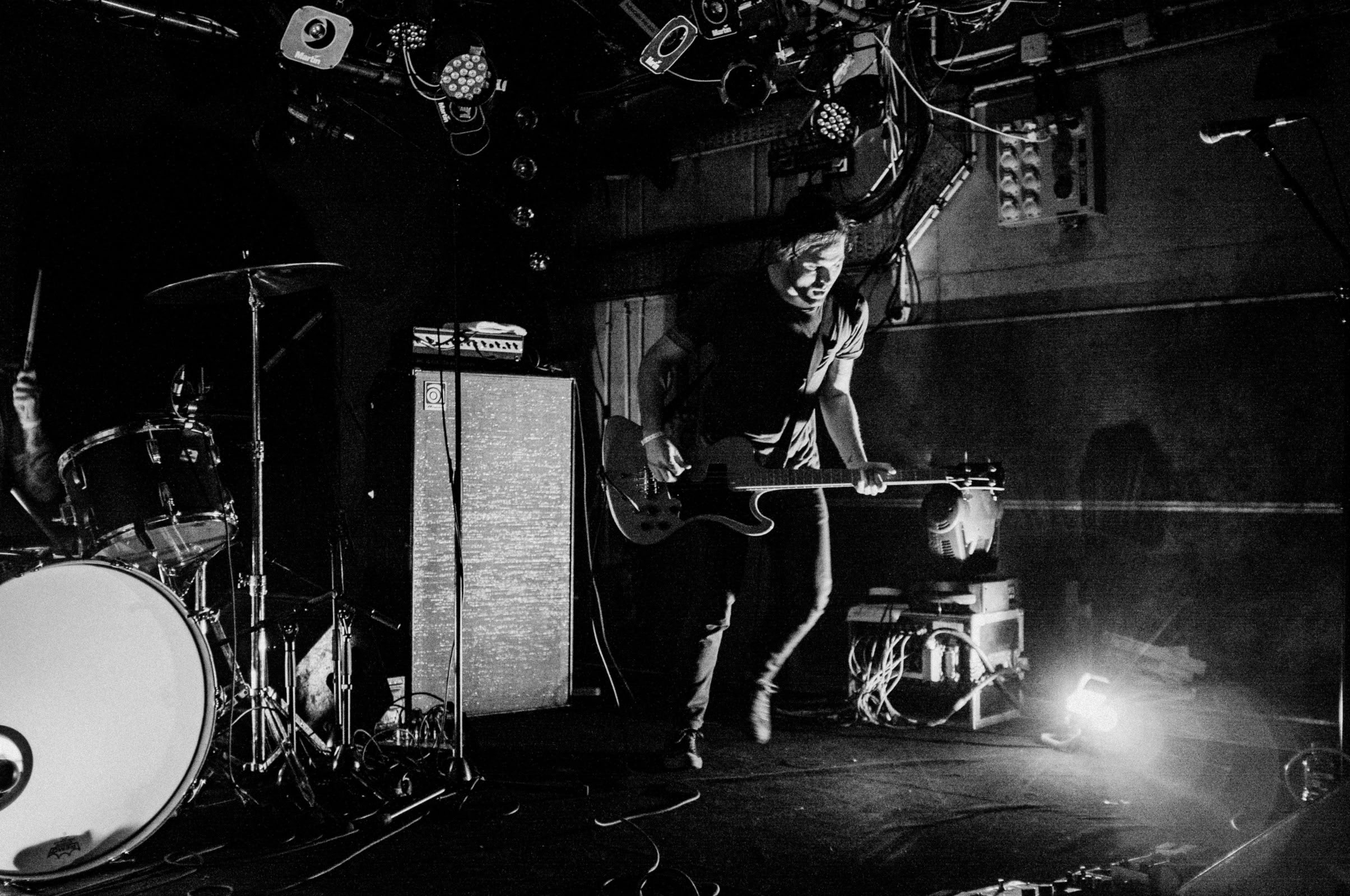 Concert photography — of Metz — at L'Aeronef - Lille — (2012) - Image 6