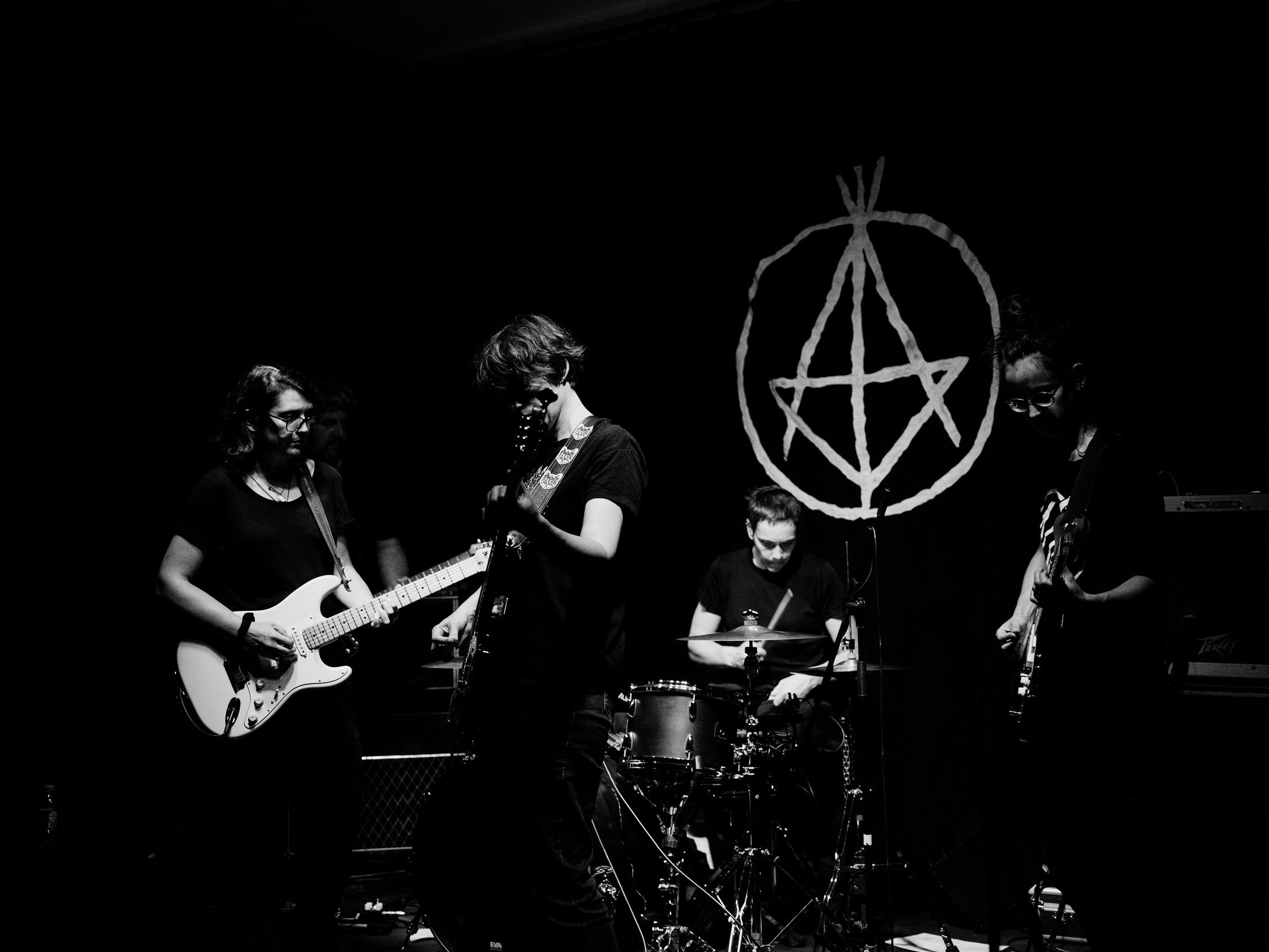 Concert photography — of My Imaginary Loves — at Valencia — (2024) - Image 20