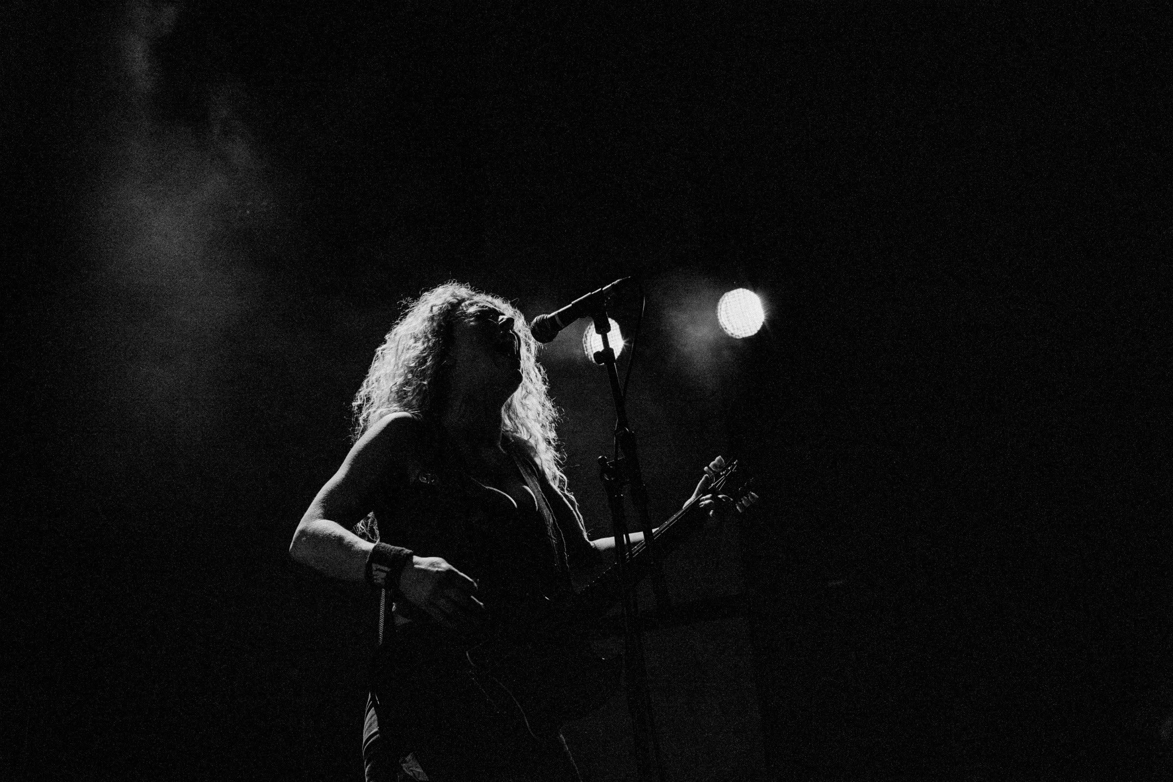 Concert photography — of Nashville Pussy — at Le Grand Mix - Tourcoing — (2011) - Image 16