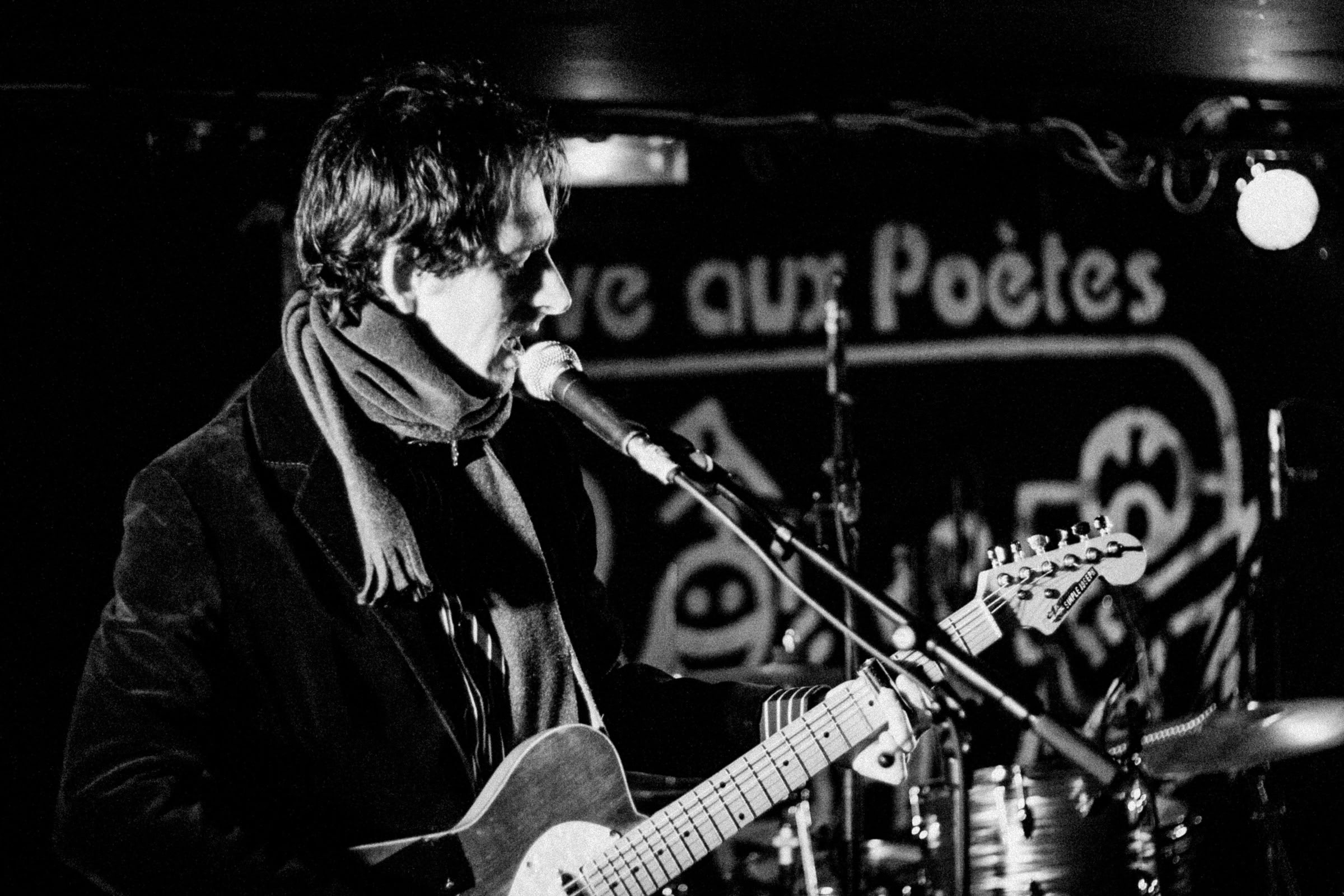 Concert photography — of RED — at La Cave aux poetes - Roubaix — (2005) - Image 12