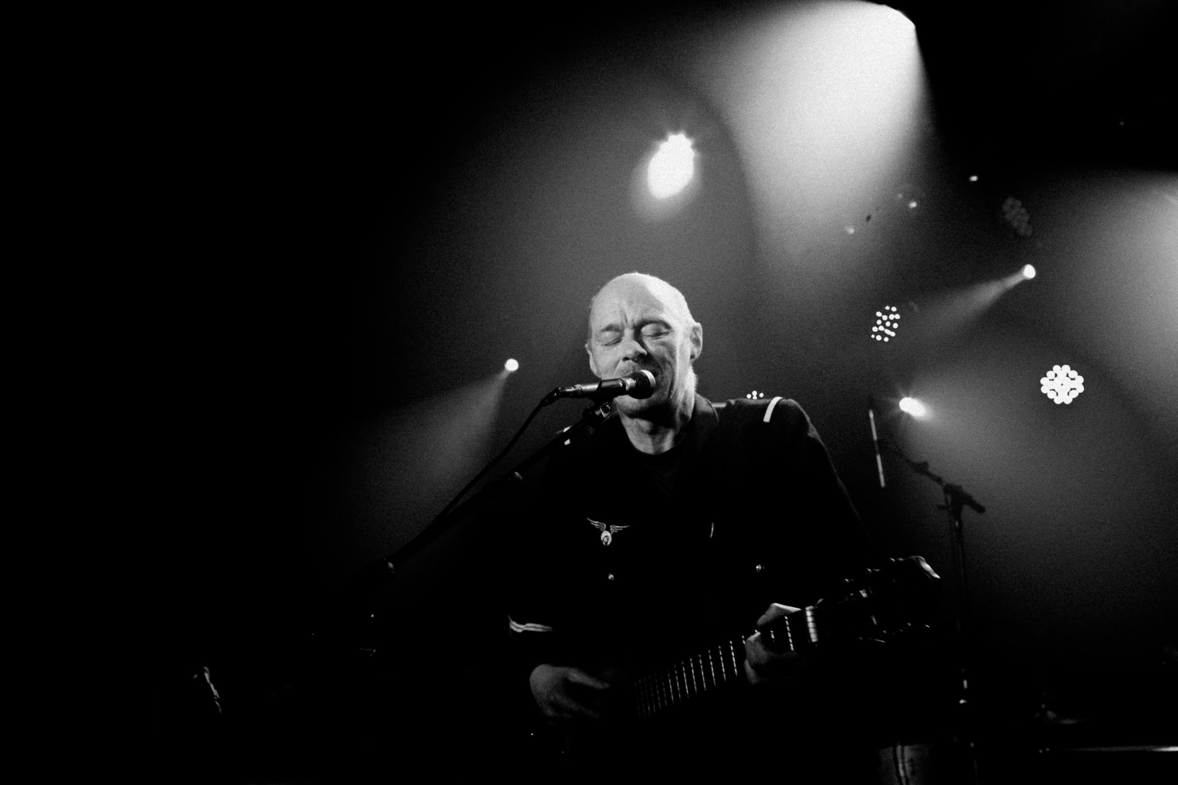Concert photography — of Red — at L'Aeronef - Lille — (2011)