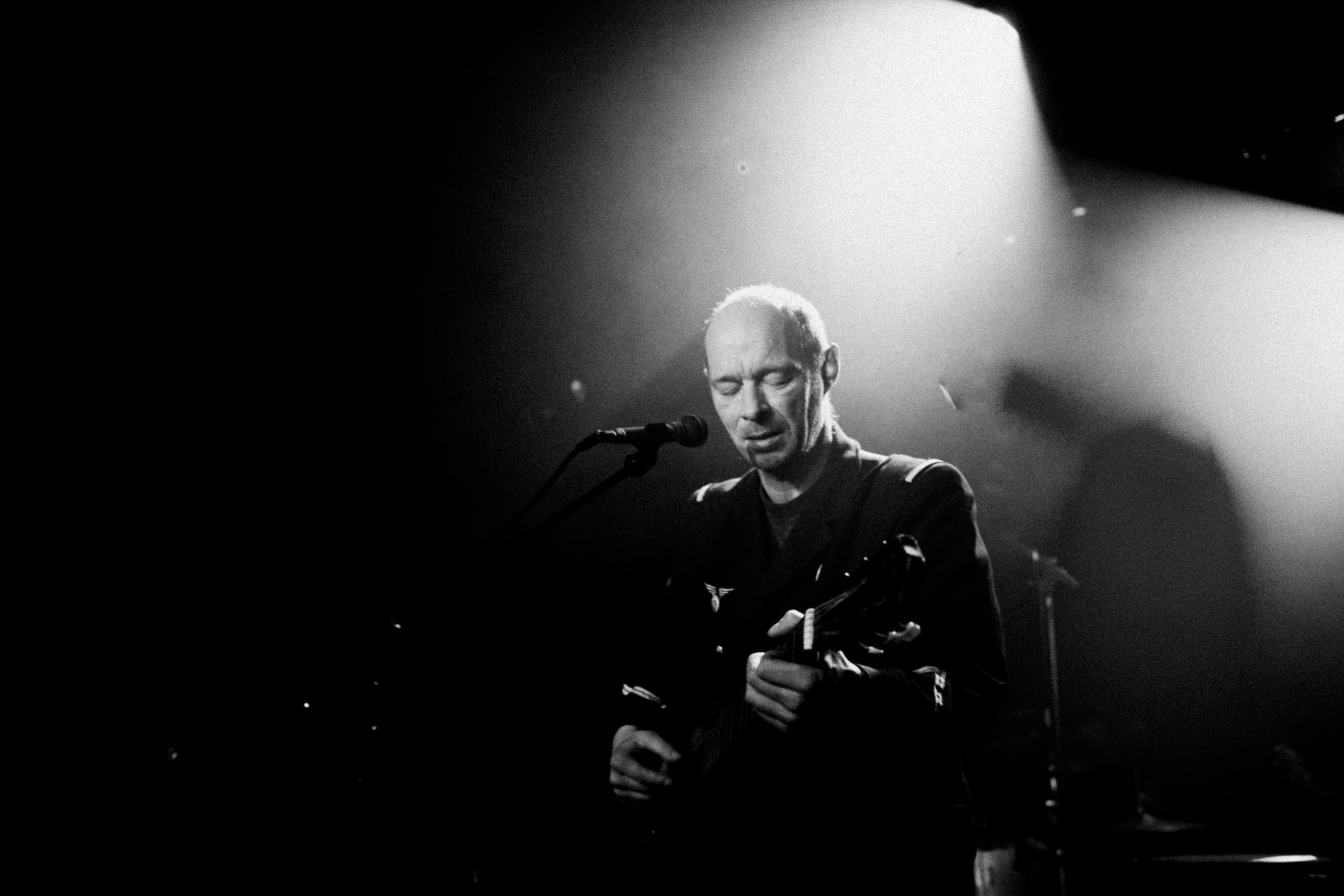 Concert photography — of Red — at L'Aeronef - Lille — (2011) - Image 6