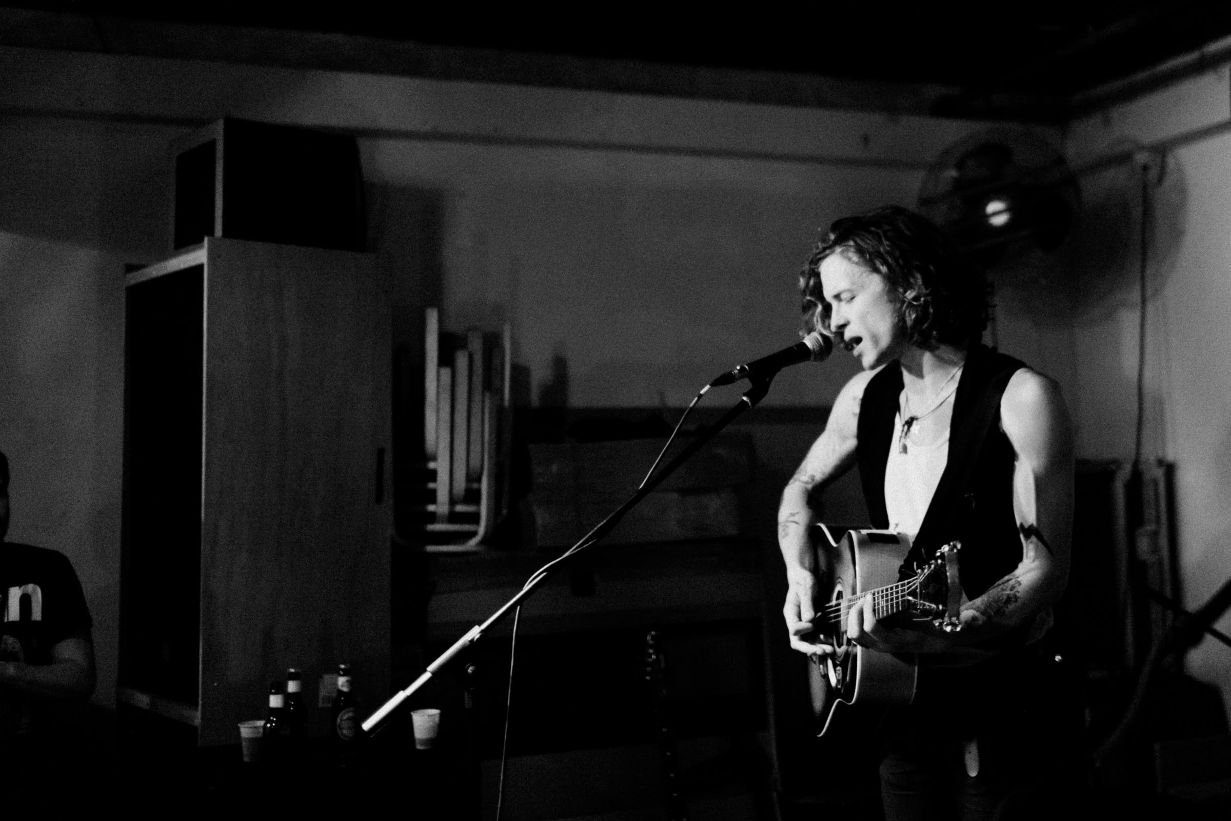 Concert photography — of Scott Weinrich Wino — at Le Vizteur - Lille — (2023) - Image 9