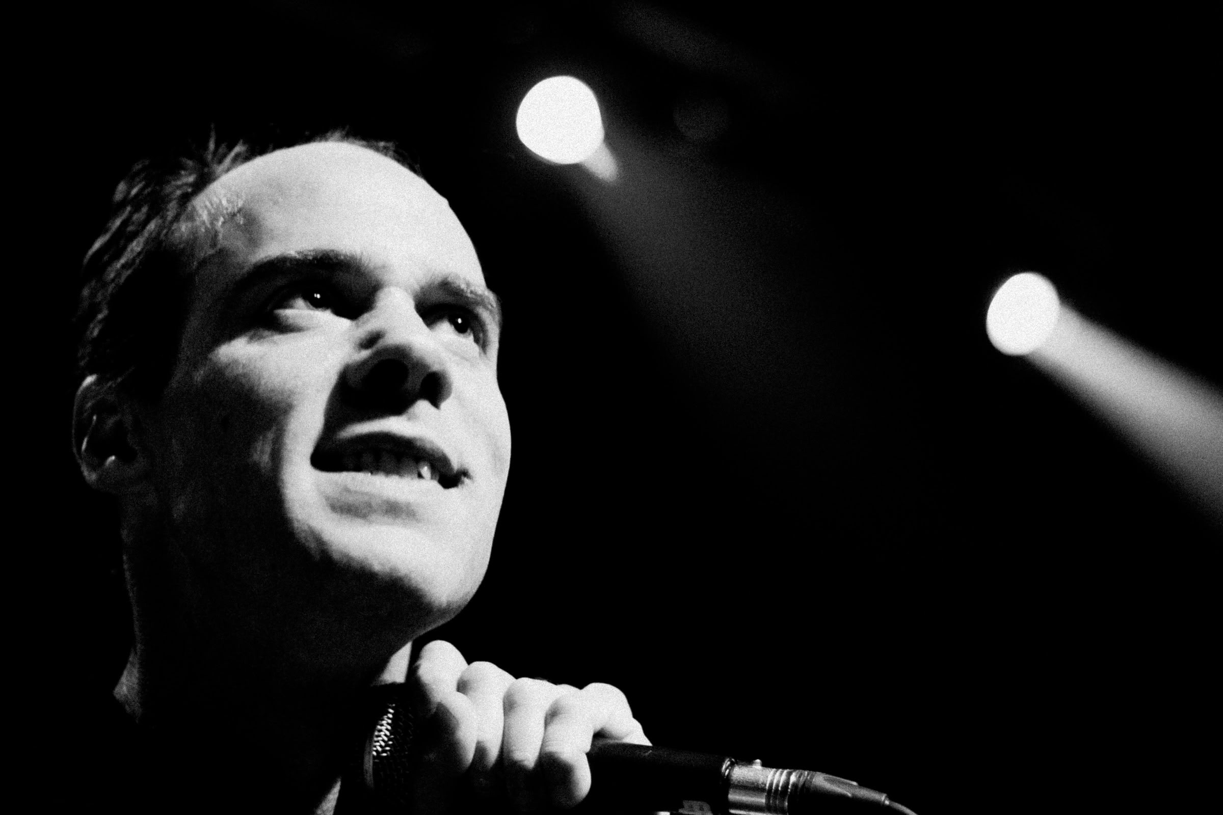 Concert photography — of Enablers — at Raah Lovely - Namur — (2008) - Image 11