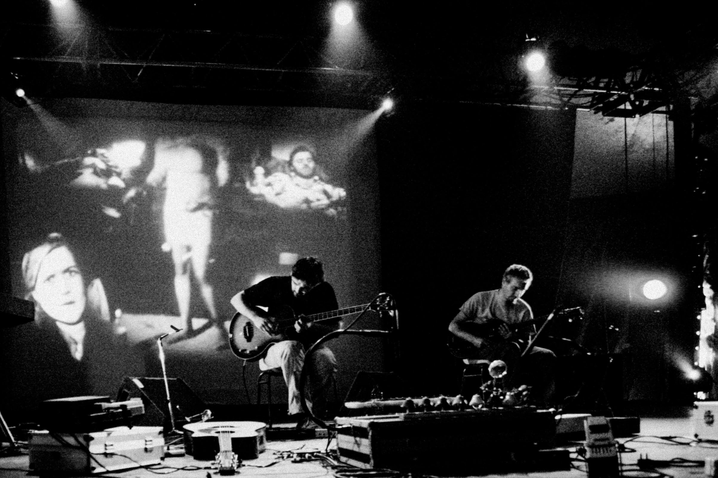 Concert photography — of Man — at Festival Scopitone - Nantes — (2004) - Image 3