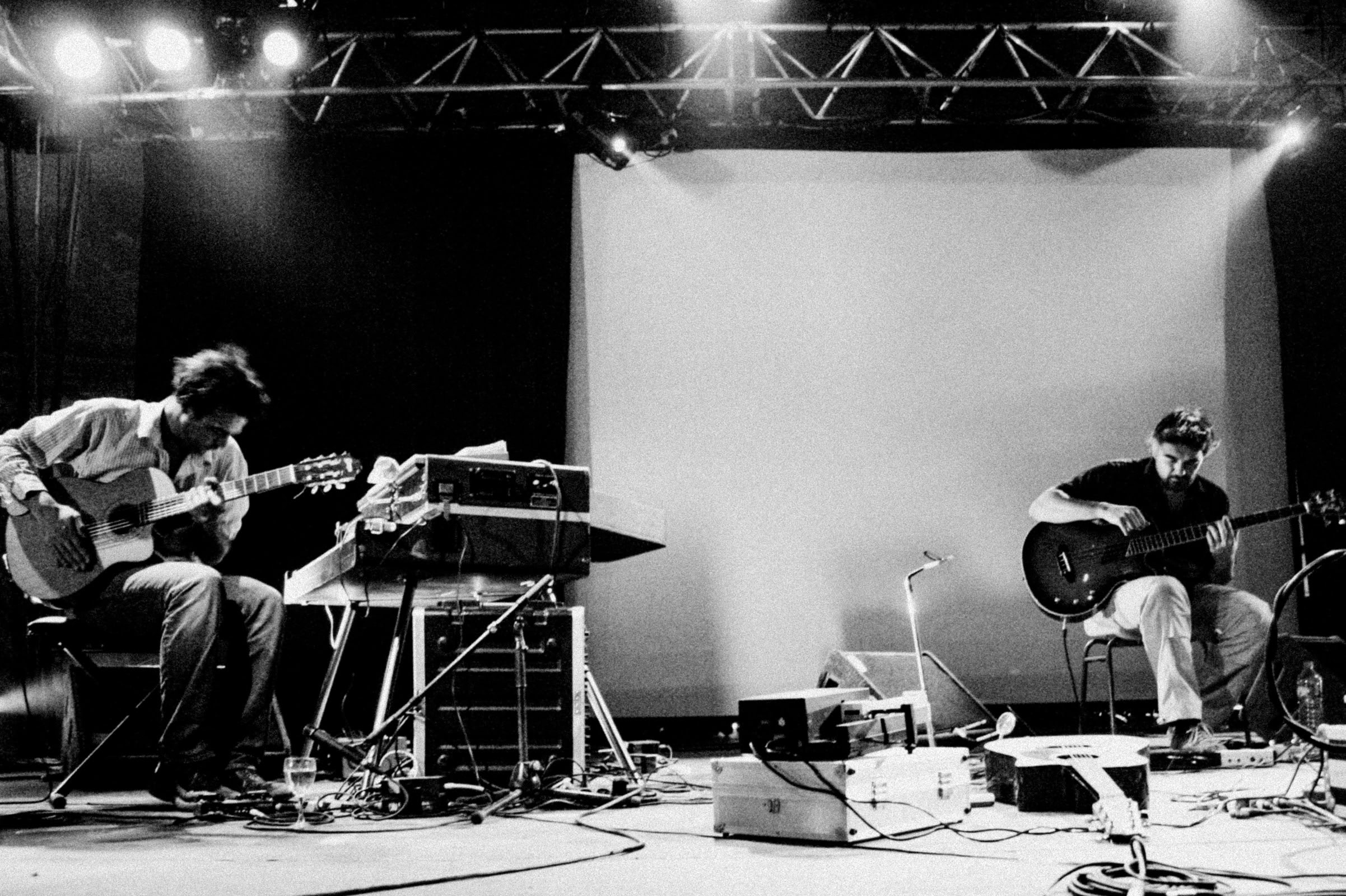 Concert photography — of Man — at Festival Scopitone - Nantes — (2004) - Image 11