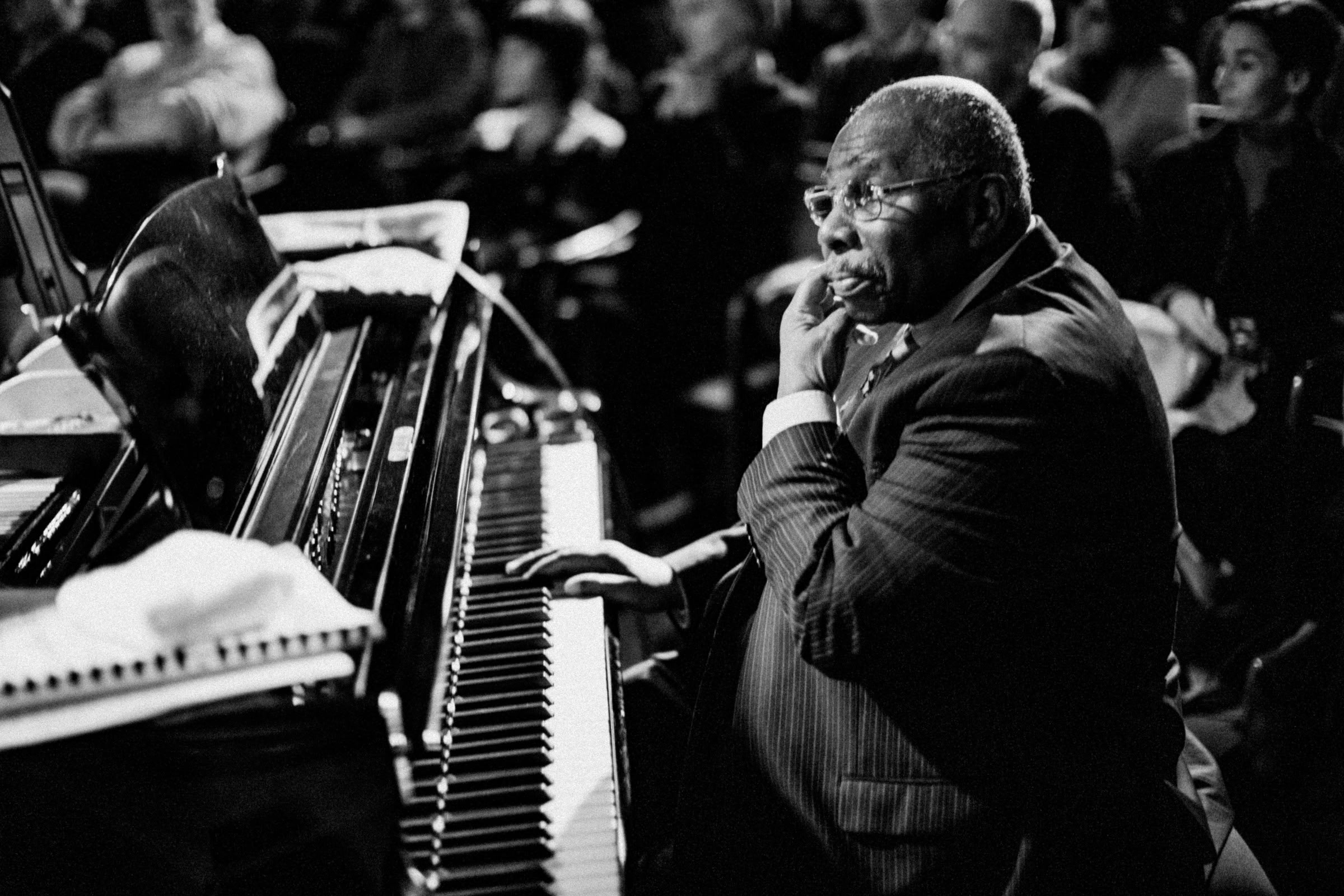 Concert photography — of Oliver Jones — at Jazzy Colors - Paris — (2008) - Image 3