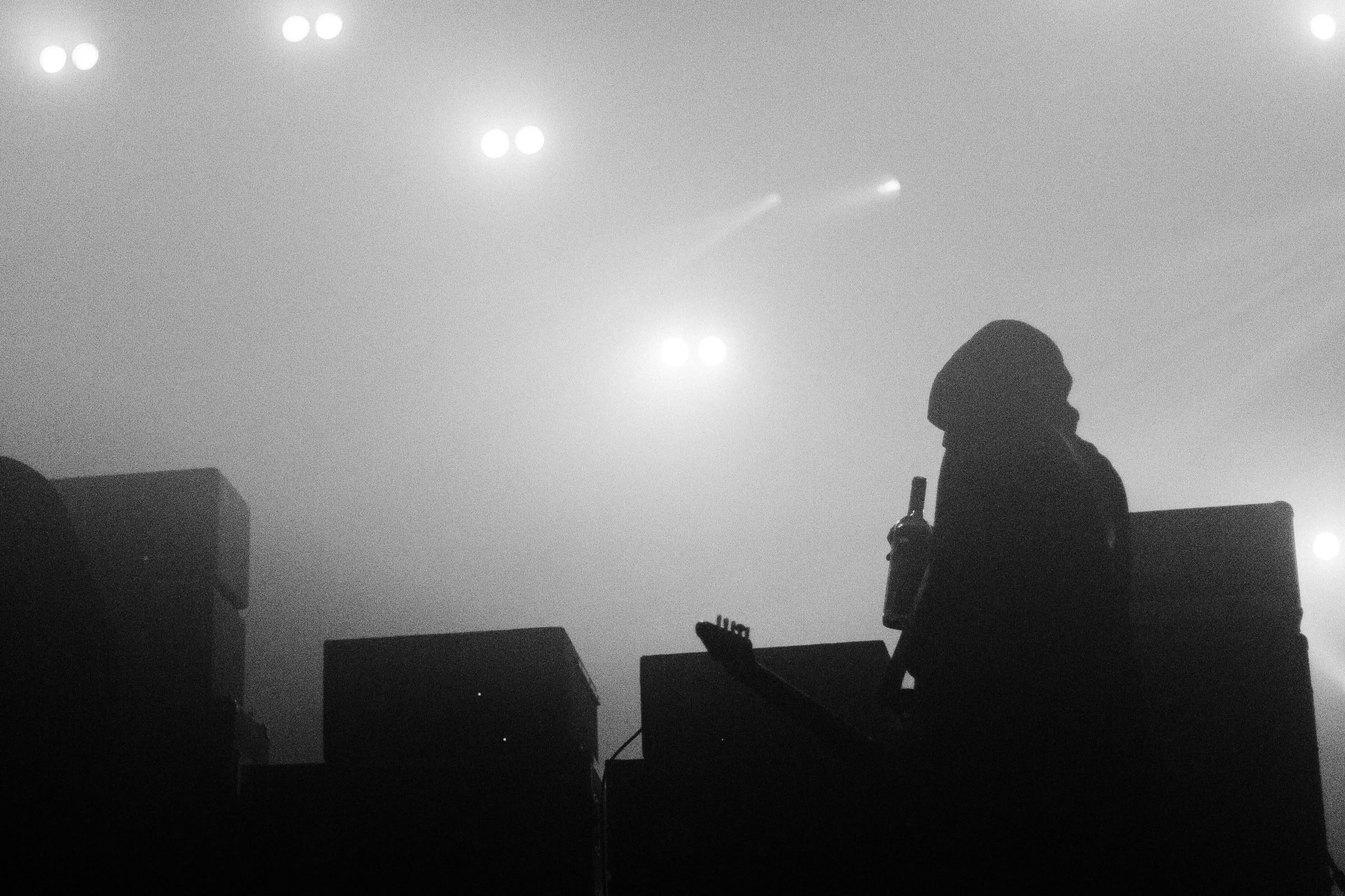 Concert photography — of Sunn O))) — at Festival de Dour - Dour — (2007) - Image 6