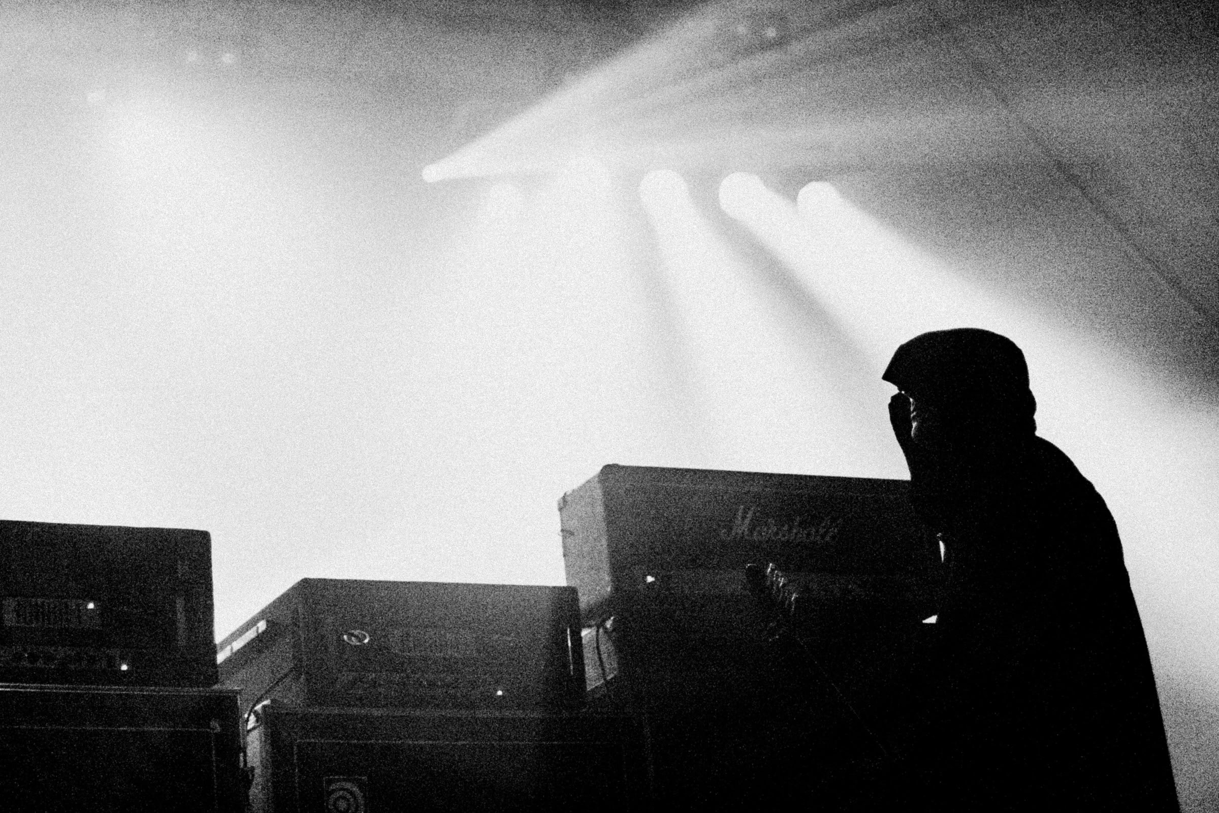 Concert photography — of Sunn O))) — at Festival de Dour - Dour — (2007) - Image 9