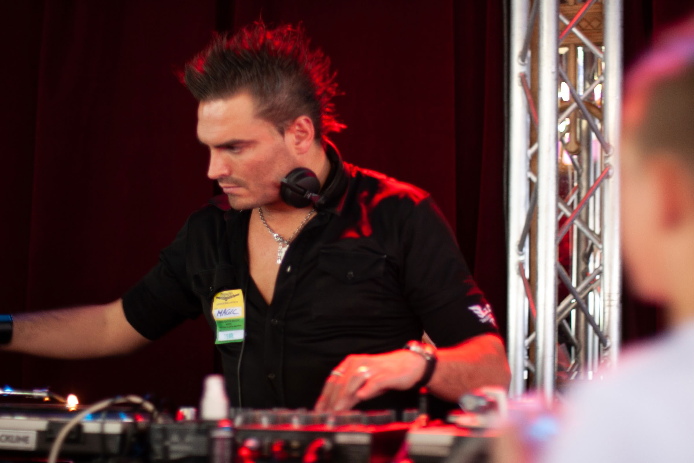 Concert photography — of Tecktonik — at Le Printemps de Bourges - Bourges — (2023) - Image 26