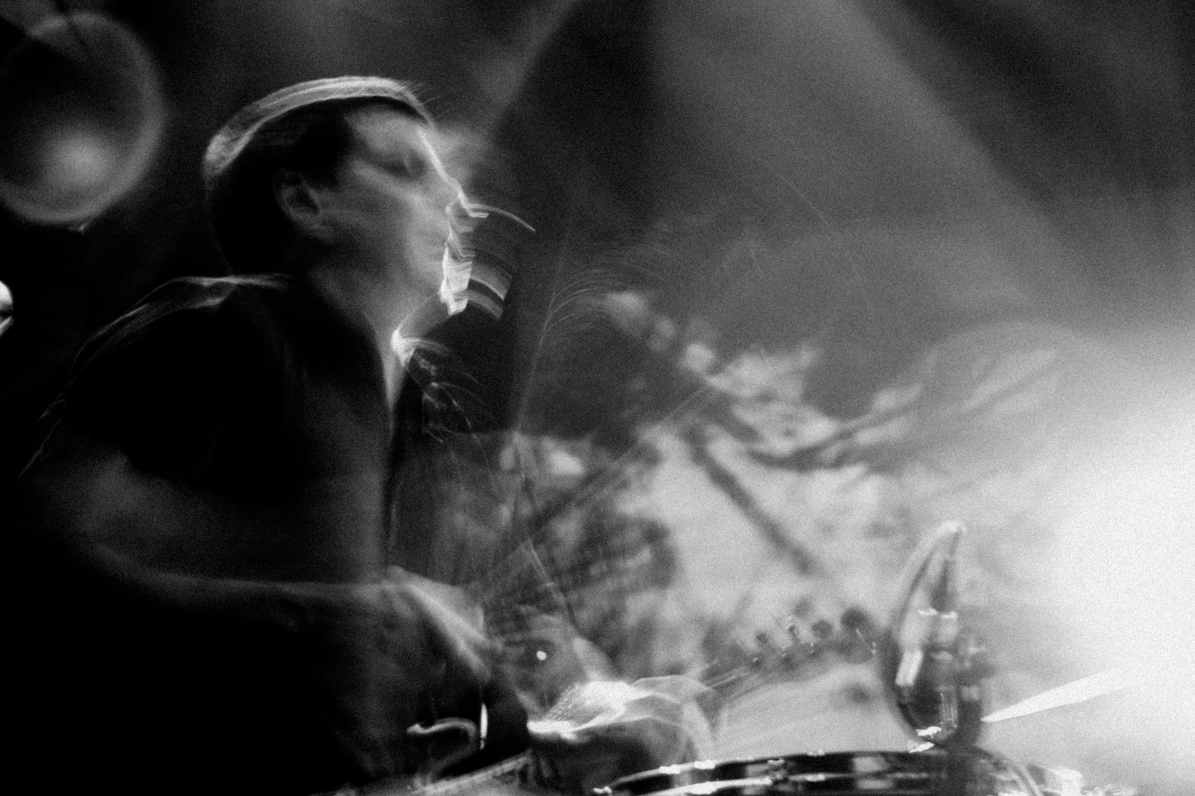 Concert photography — of Tortoise — at Festival Scopitone - Nantes — (2004) - Image 7